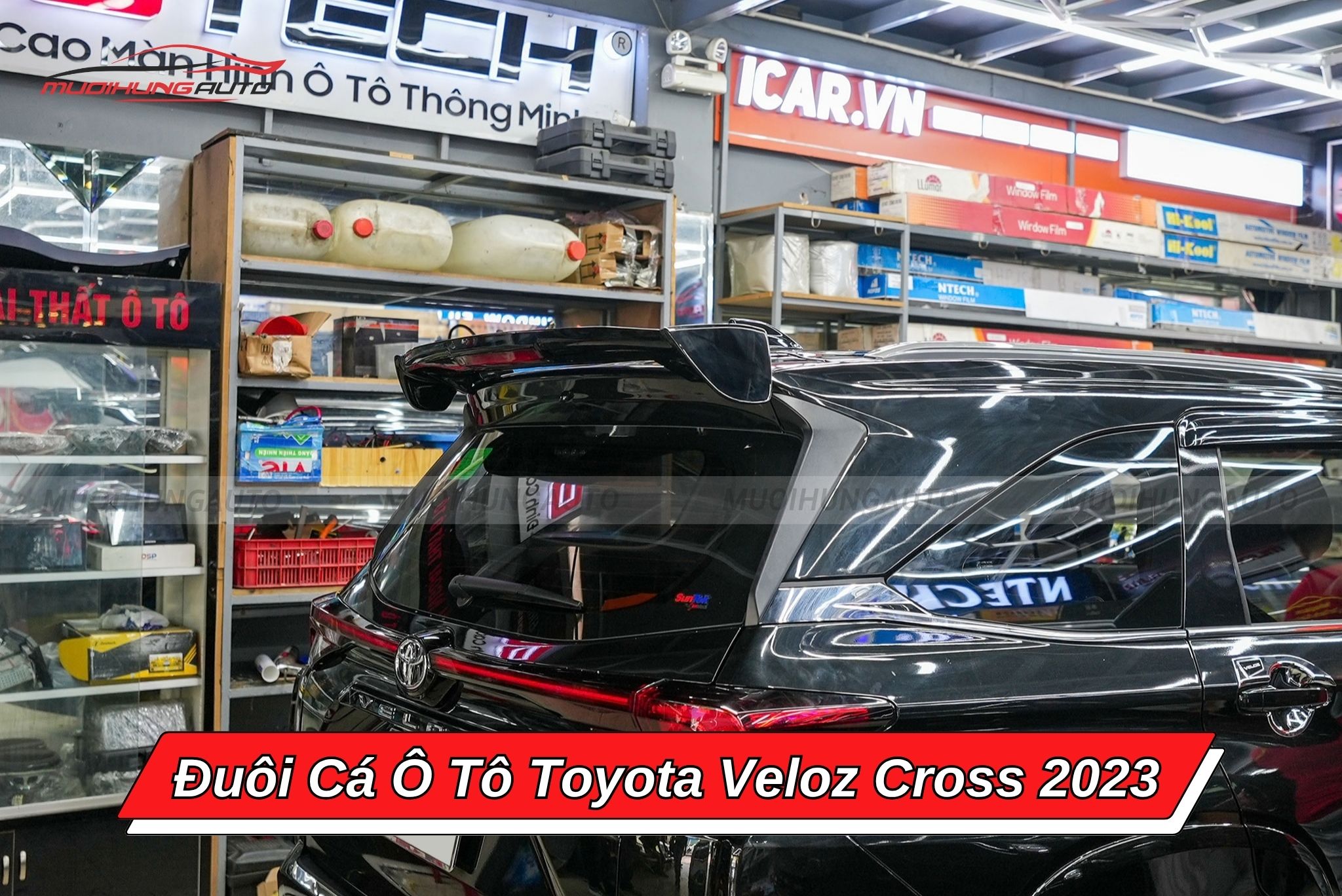 Đuôi cá Toyota Veloz Cross 2023