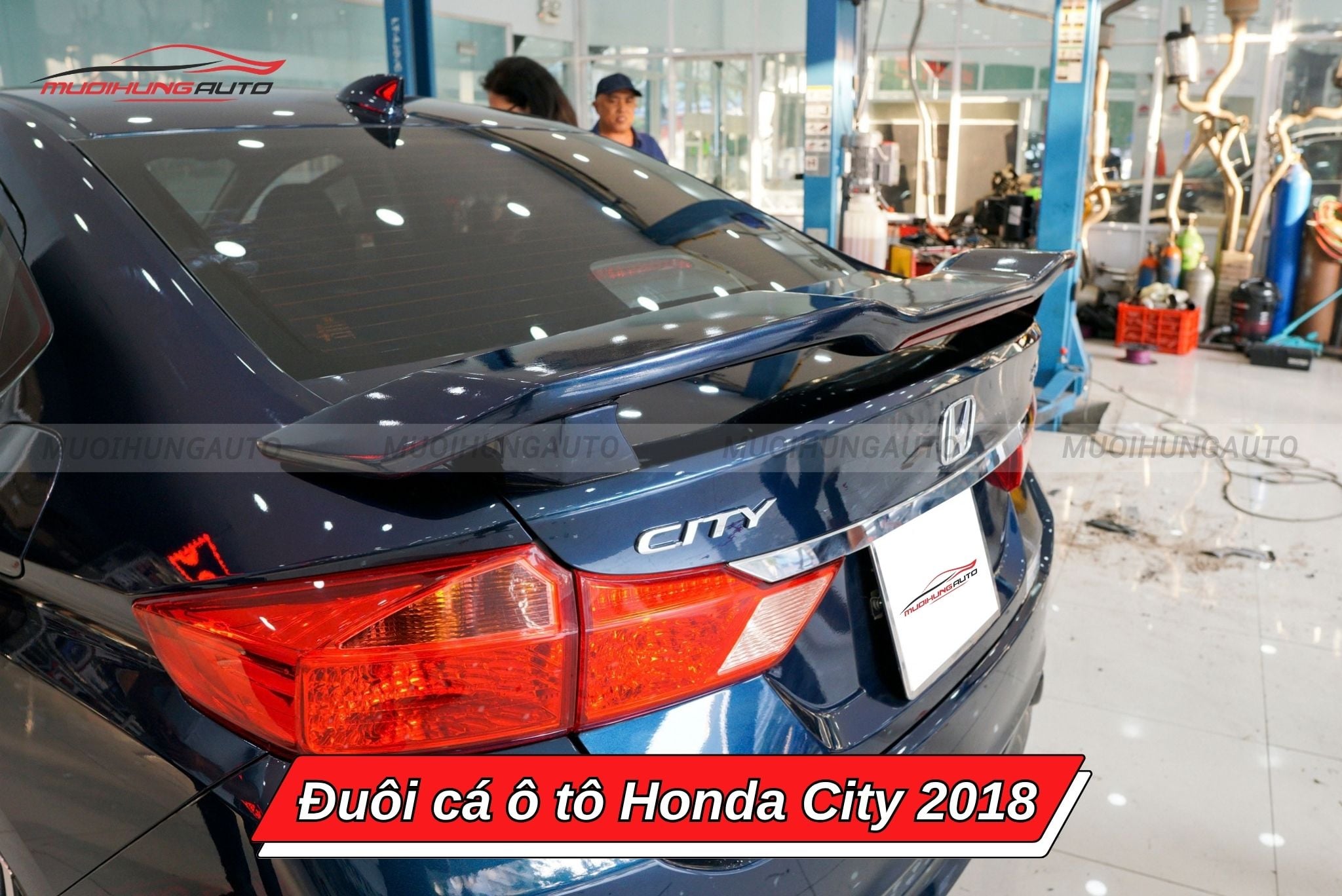 Đuôi cá xe ô tô Honda City 2018