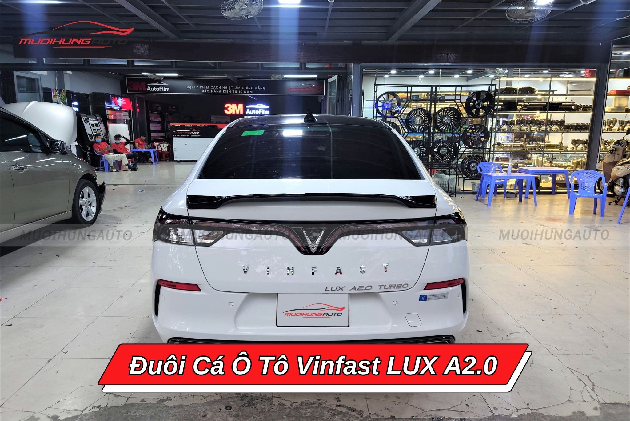 Đuôi cá xe ô tô Vinfast Lux A2.0