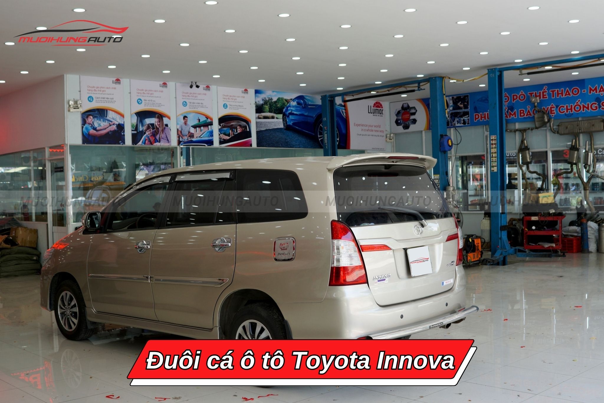 Đuôi gió ô tô Toyota Innova
