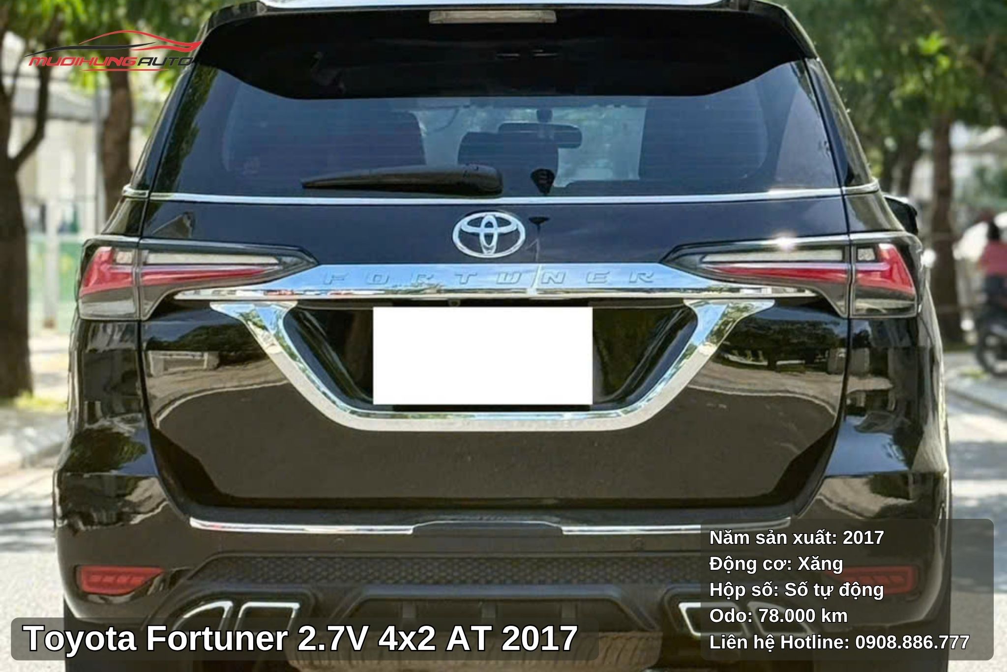 Đuôi xe Toyota Fortuner 2.7V 4x2 AT 2017
