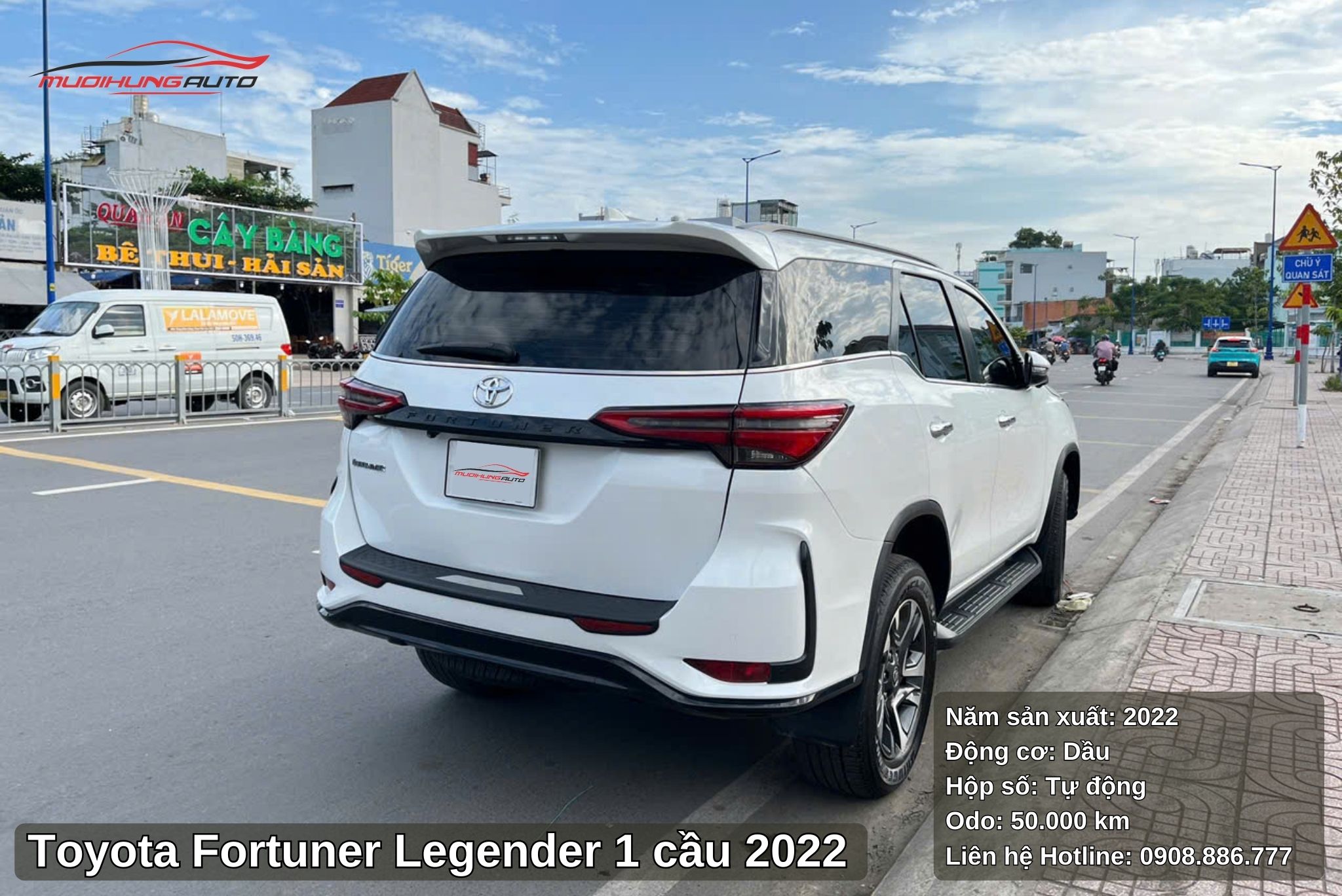 Đuôi xe Toyota Fortuner Legender 1 cầu 2022