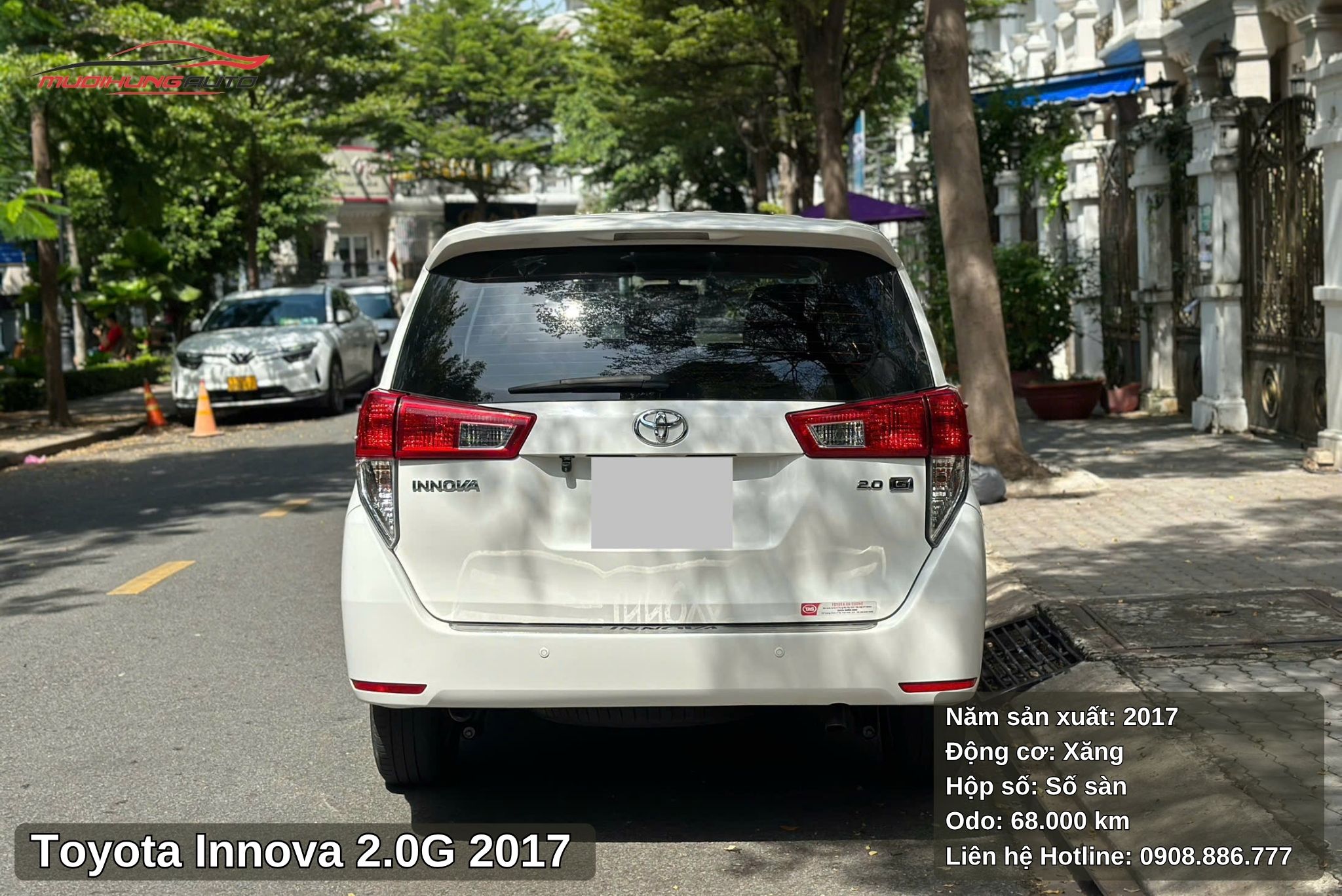 Đuôi xe Toyota Innova 2.0G 2017