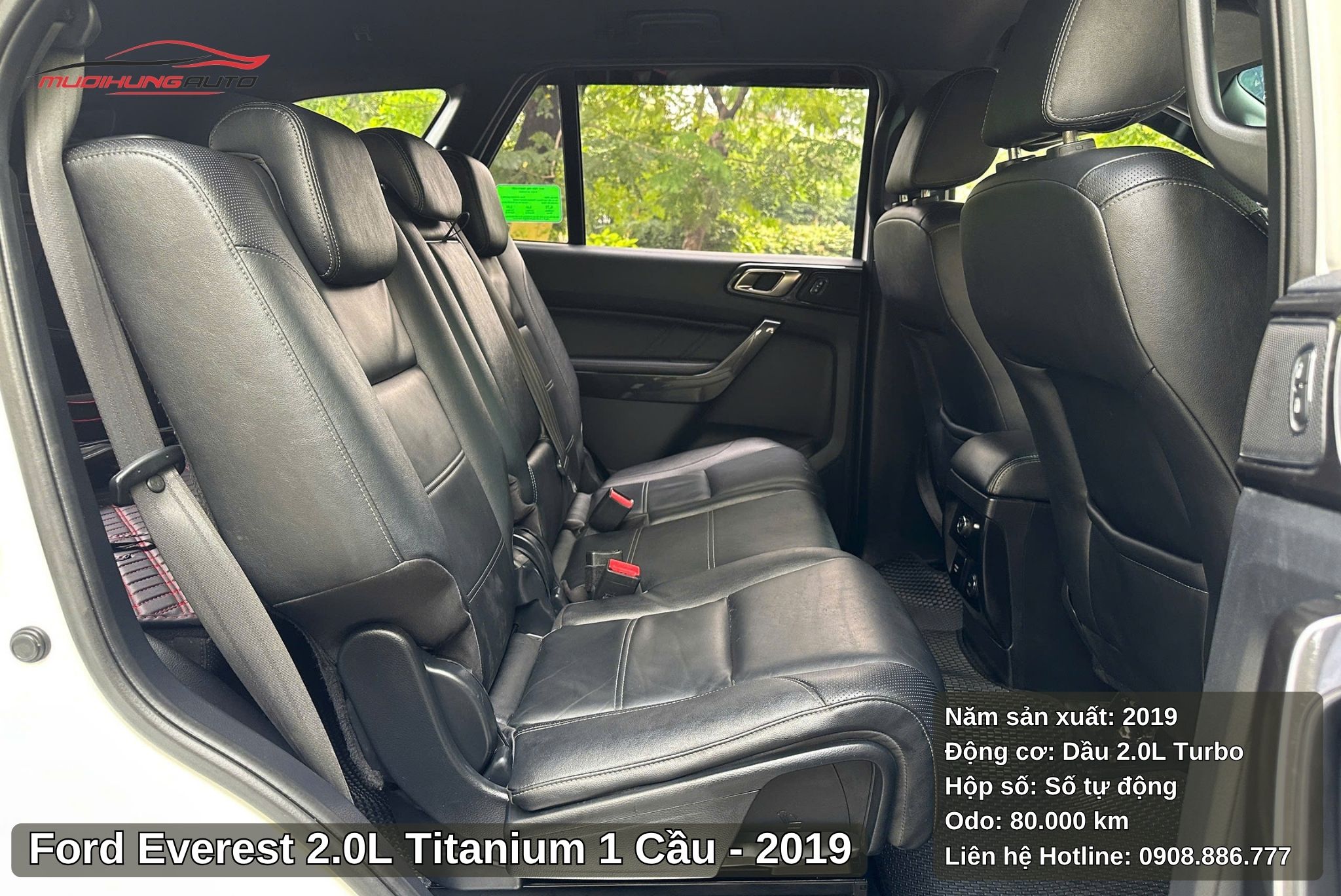 Hàng ghế sau thoải mái trên xe Ford Everest 2.0L Titanium 1 cầu 2019