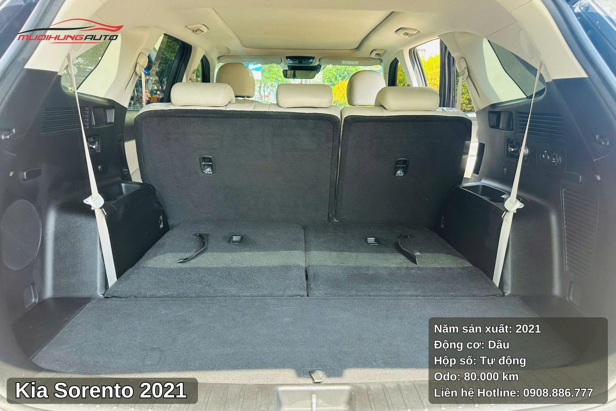 Khoang hành lý trên xe Kia Sorento 2021