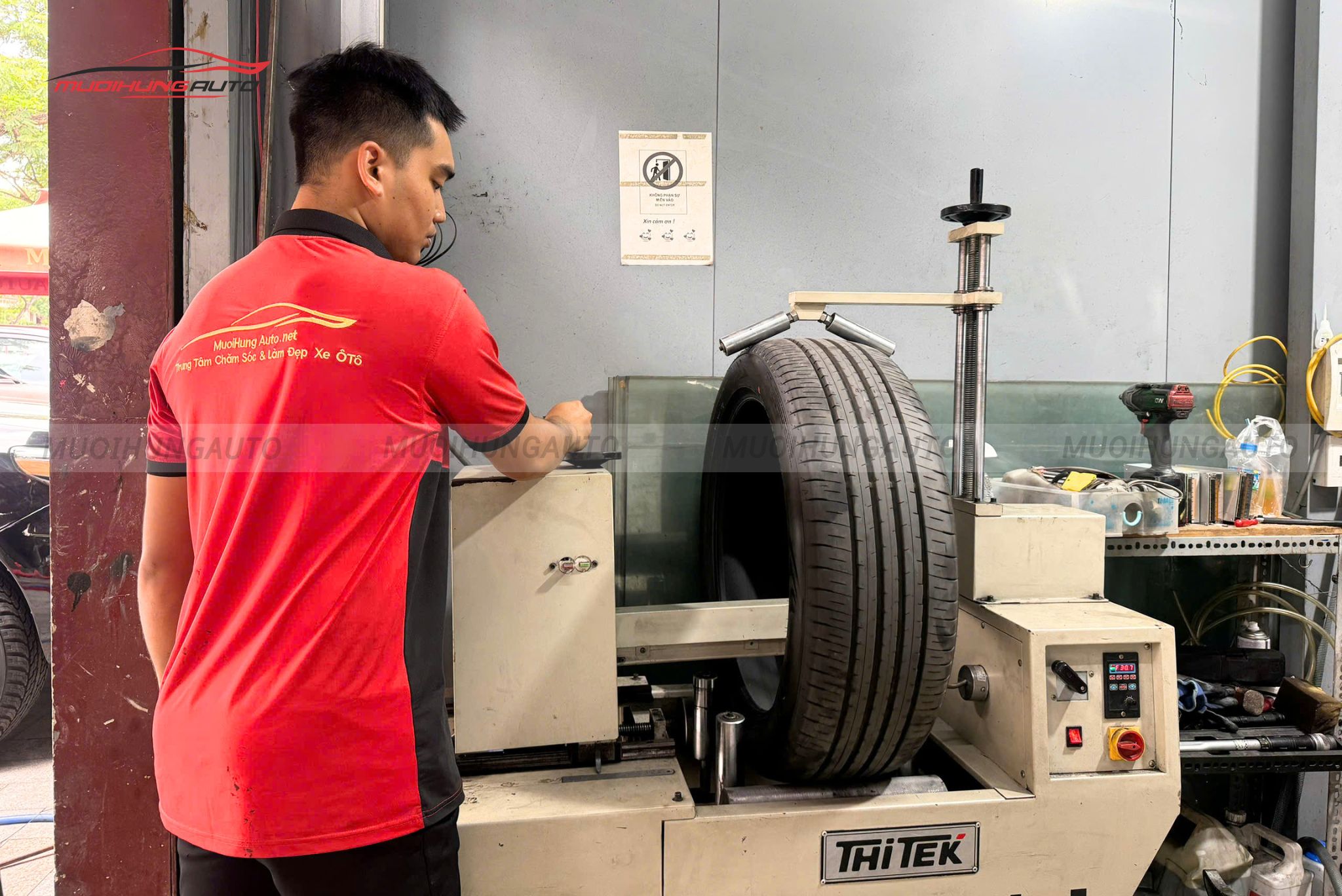 Kỹ thuật xử lý lốp trước khi tráng