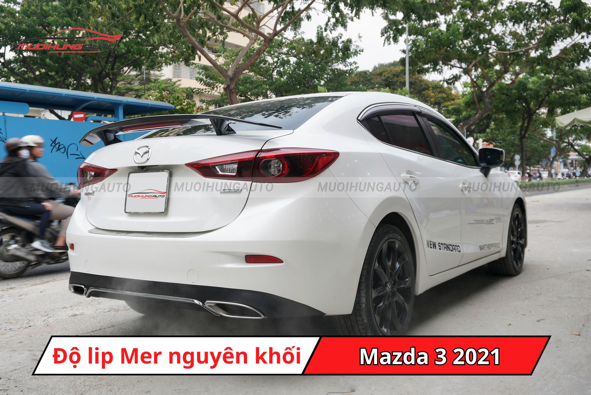 Lip pô kiểu Mercedes cho Mazda 3 2021
