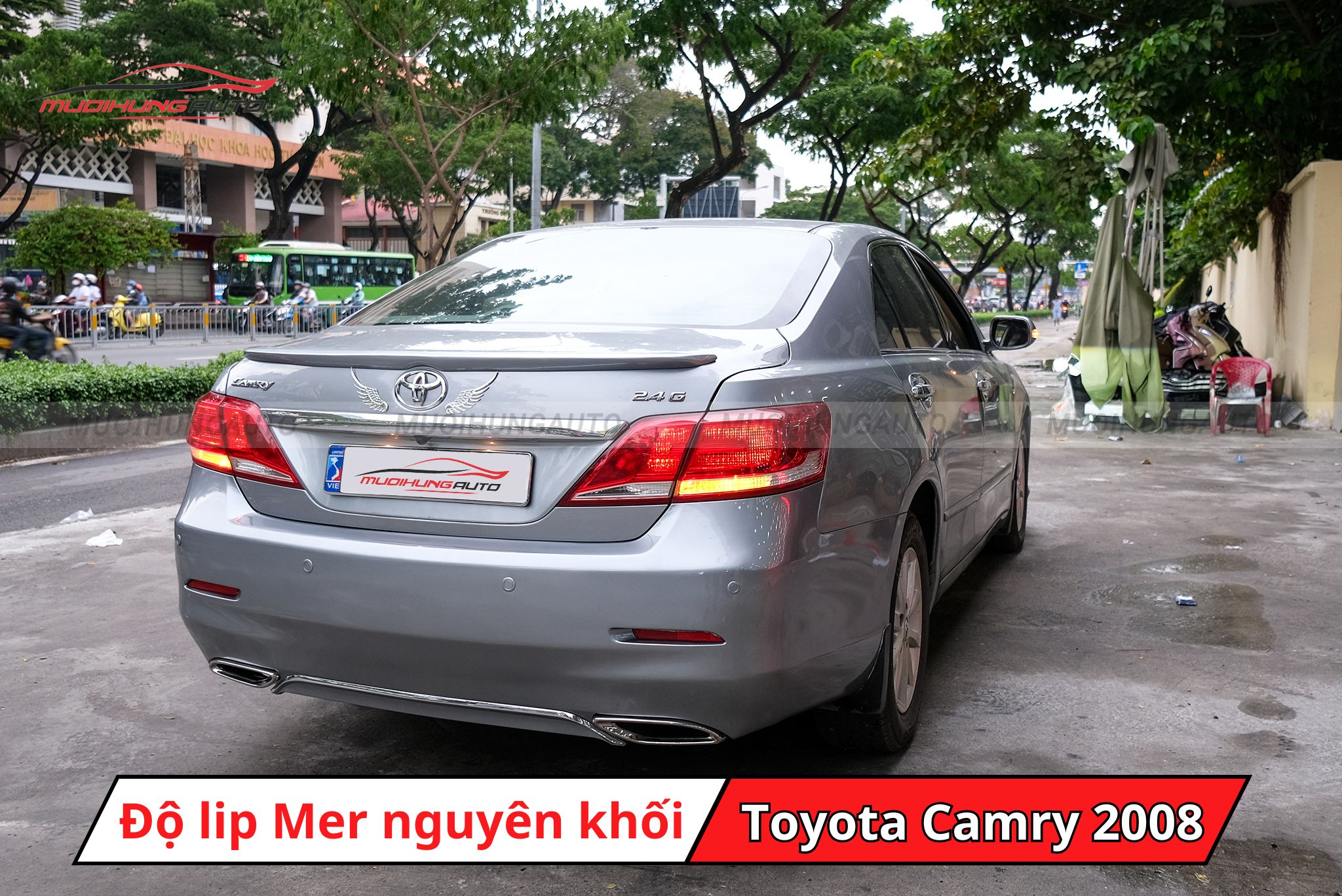 Lip pô kiểu Mercedes cho Toyota Camry 2008