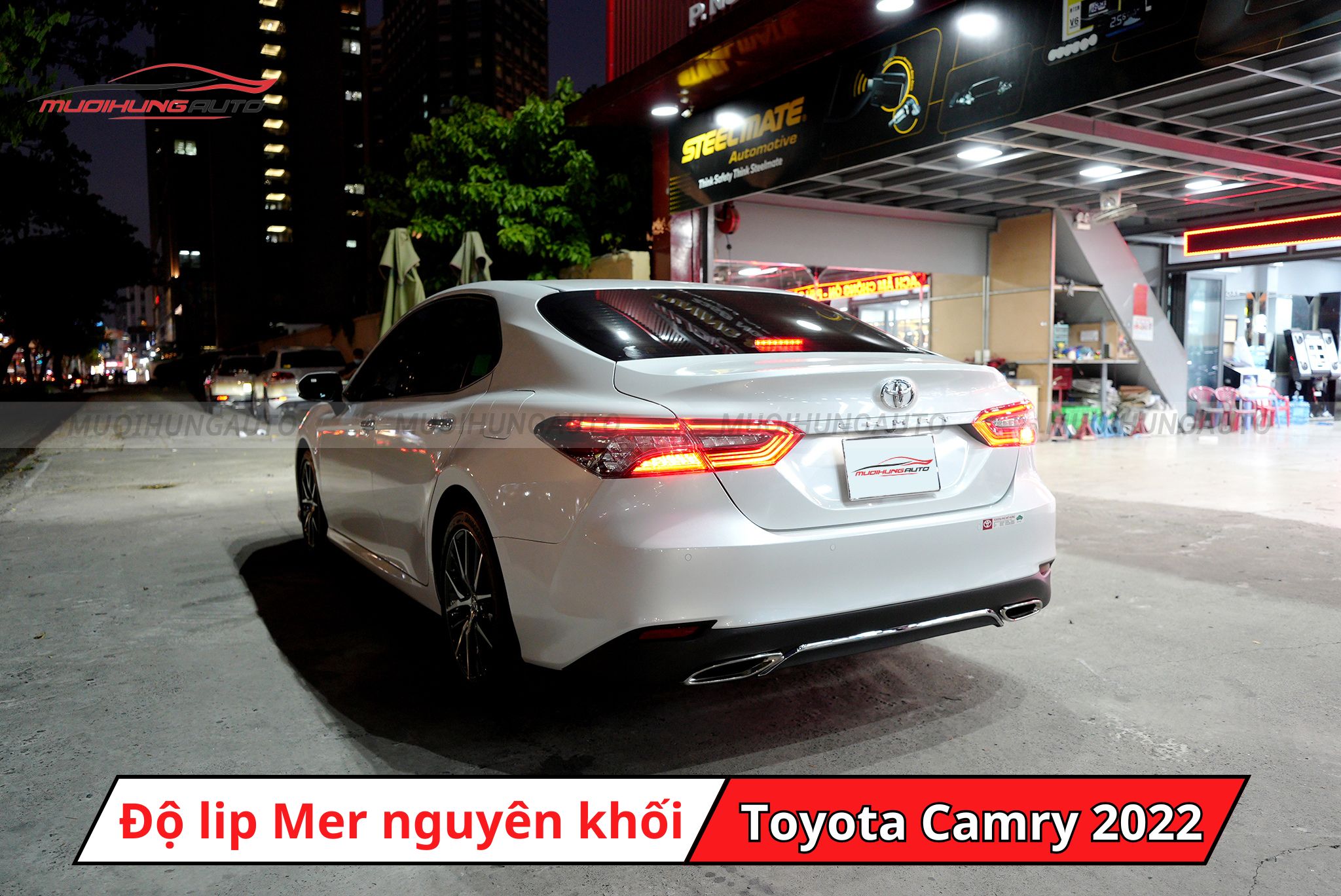 Lip pô kiểu Mercedes cho Toyota Camry 2022