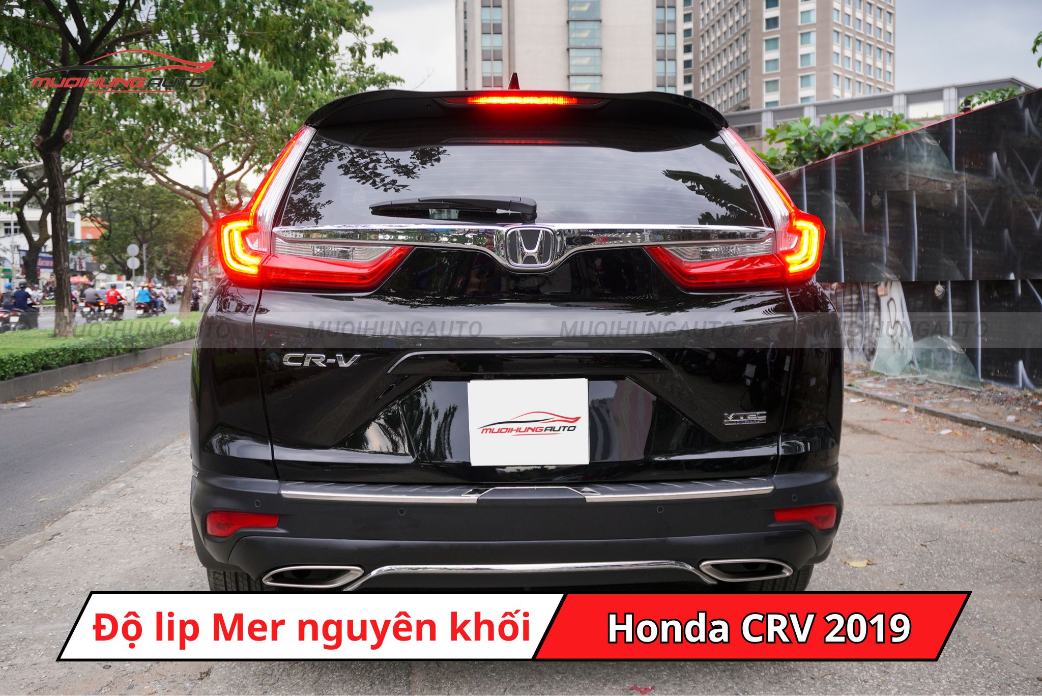 Lip pô Mercedes cho Honda CRV 2019