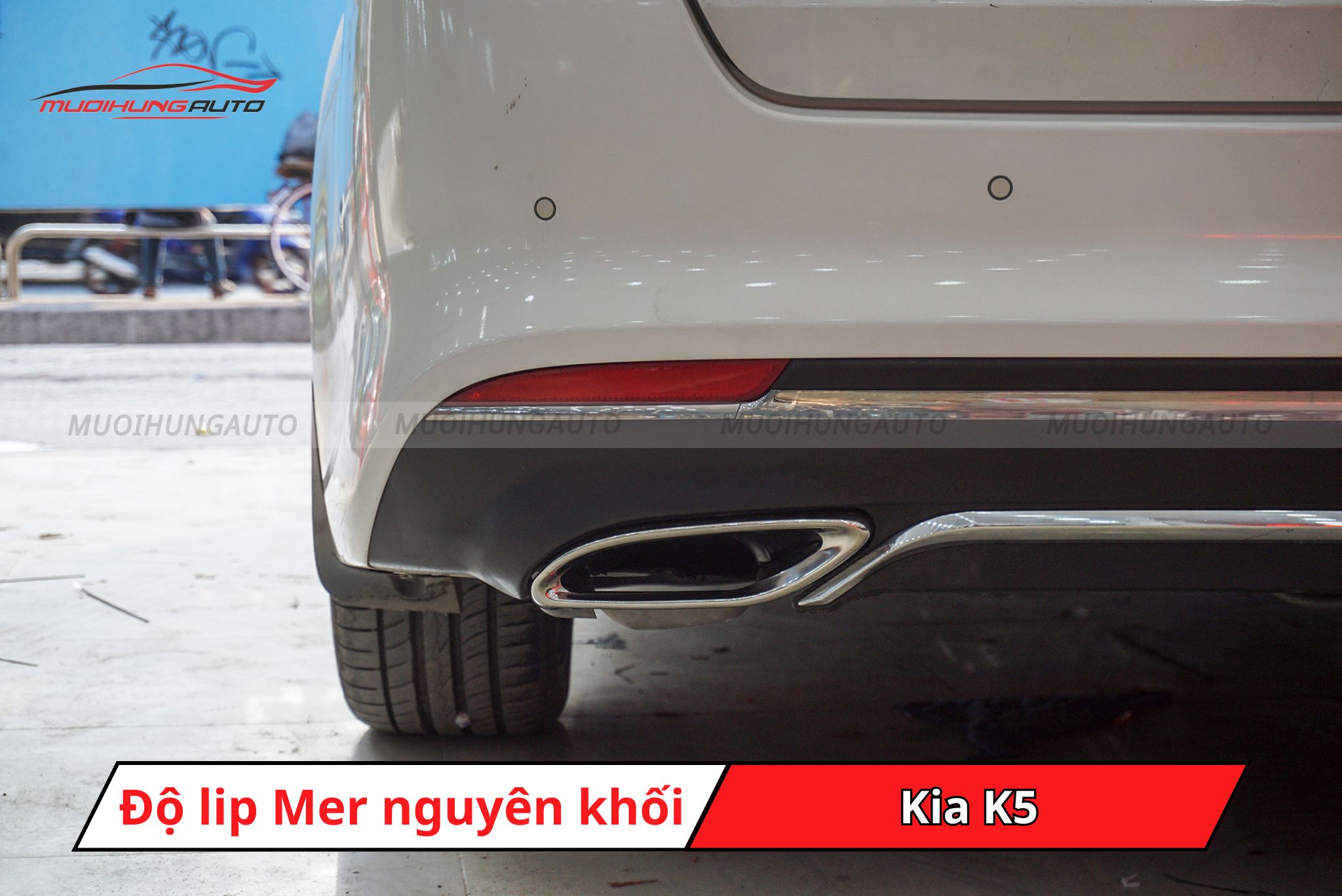 Lip pô Mercedes cho Kia K5