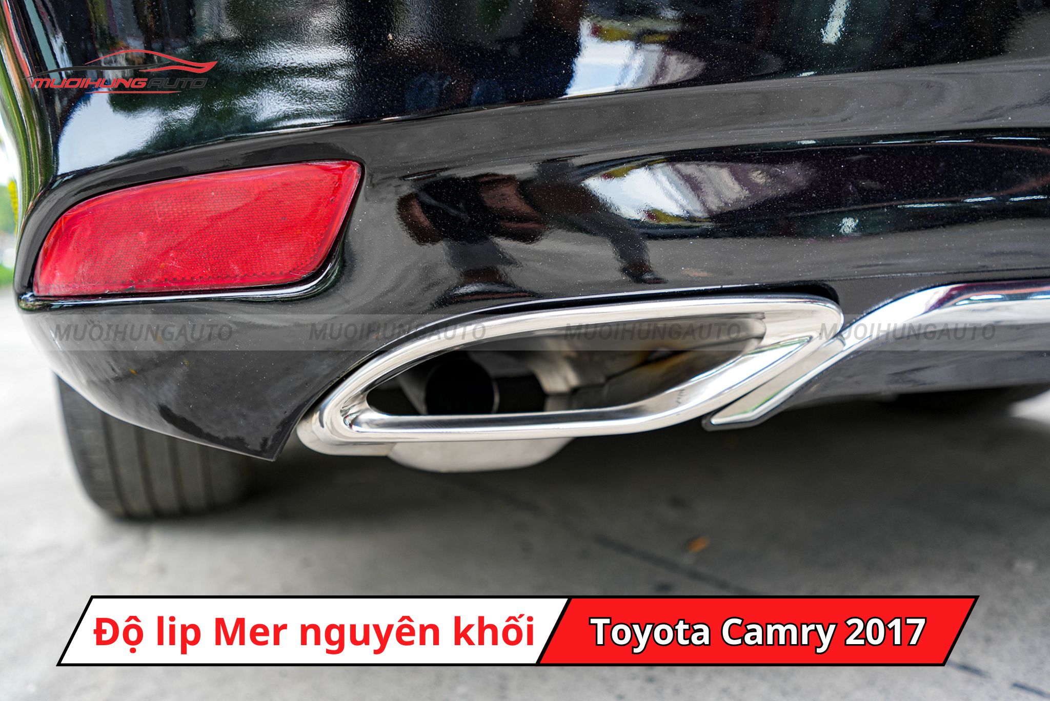 Lip pô Mercedes cho Toyota Camry 2017