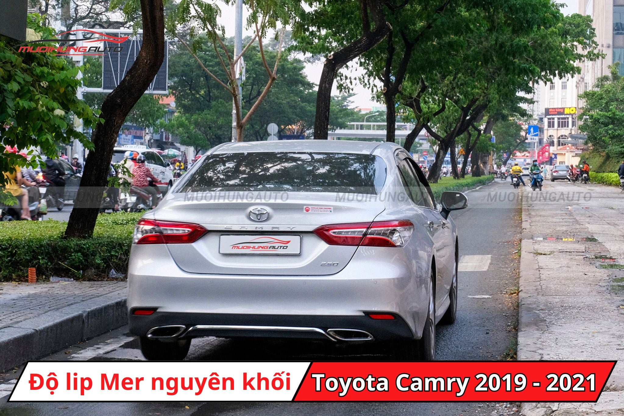Lip pô Mercedes cho Toyota Camry 2019 - 2021