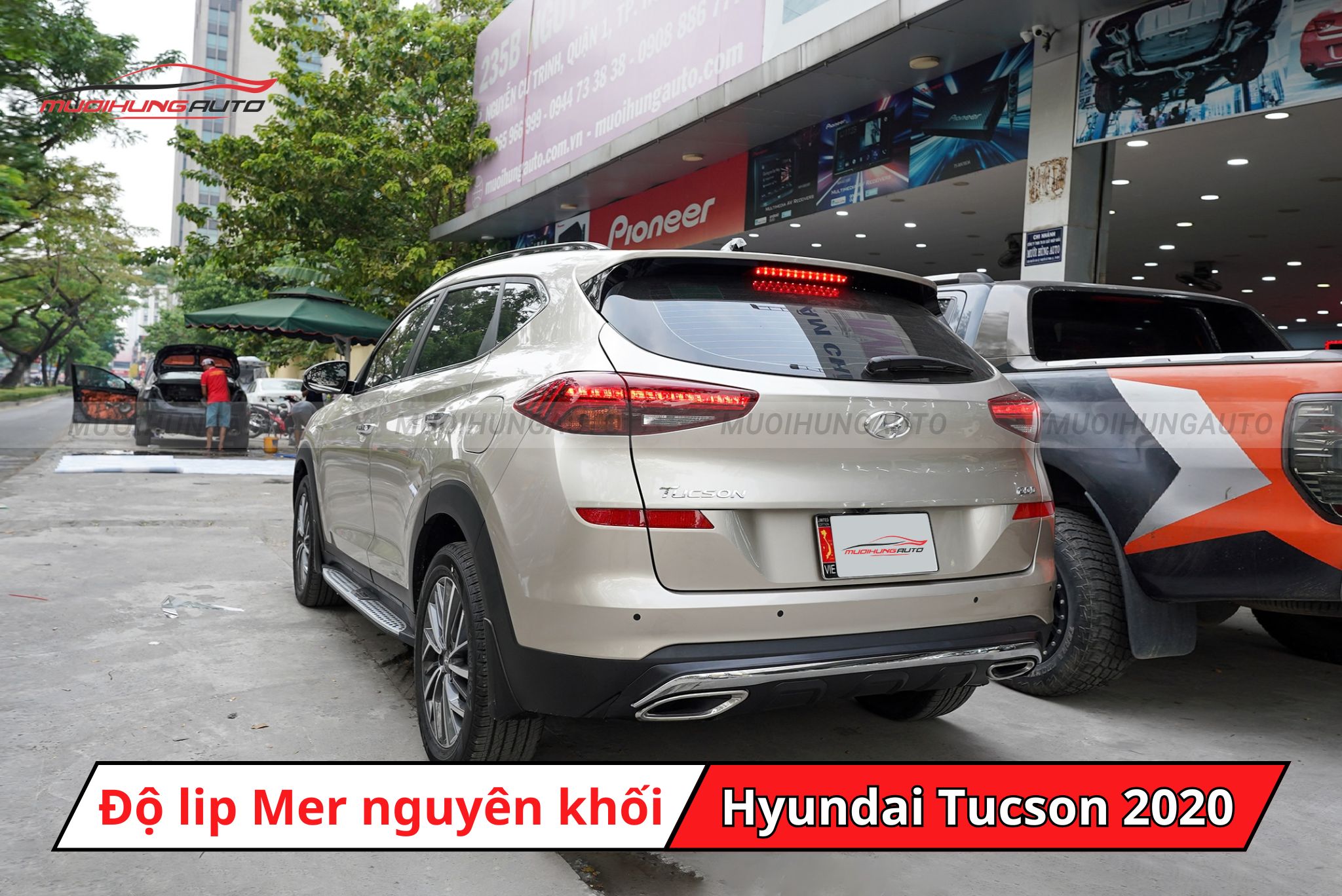 Lip pô Mercedes nguyên khối cho Hyundai Tucson 2020