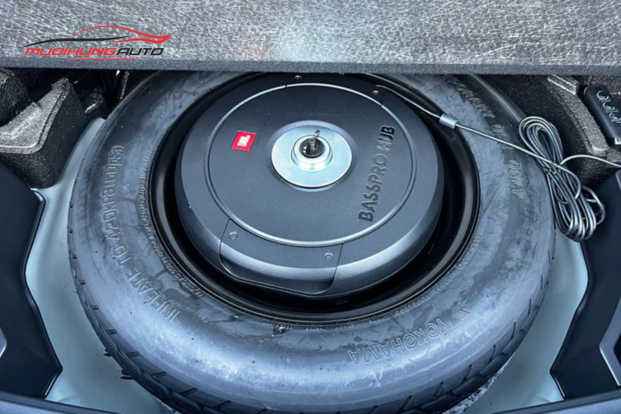 Loa sub dự phòng JBL BassPro Hub