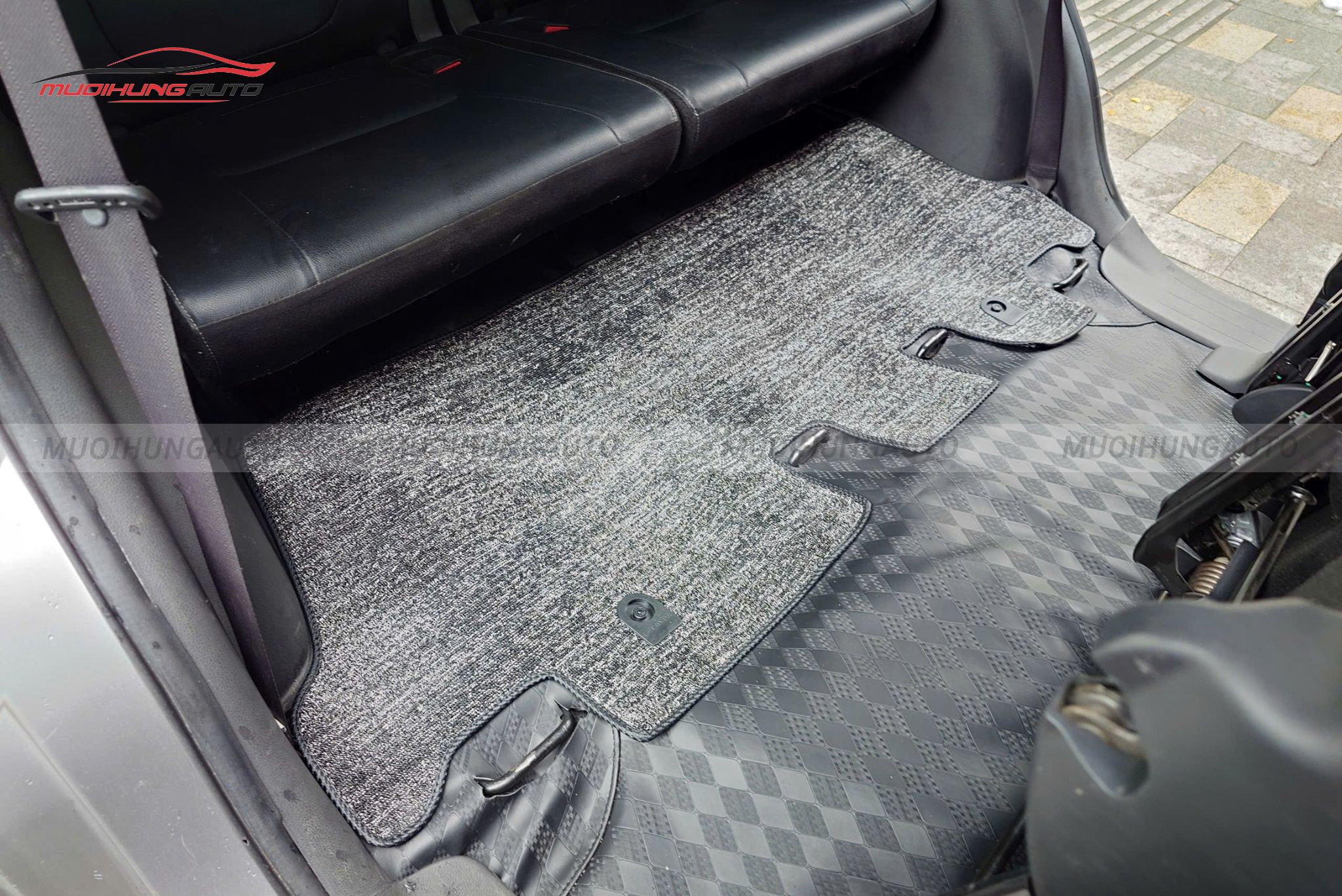 Lót sàn Lavor hàng ghế 3 ô tô Mitsubishi Xpander 2023