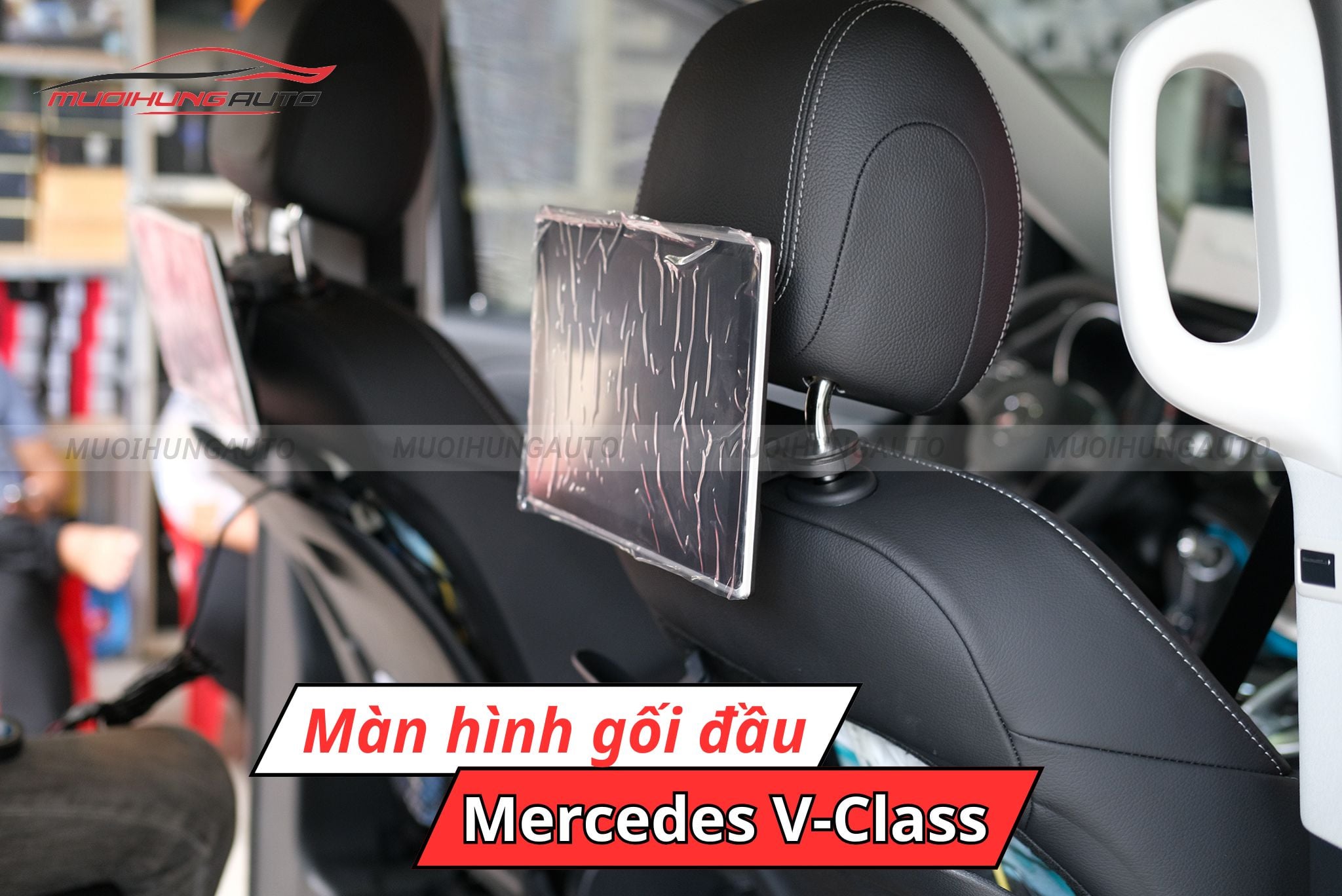 Màn hình gối đầu cho ô tô Mercedes V-Class