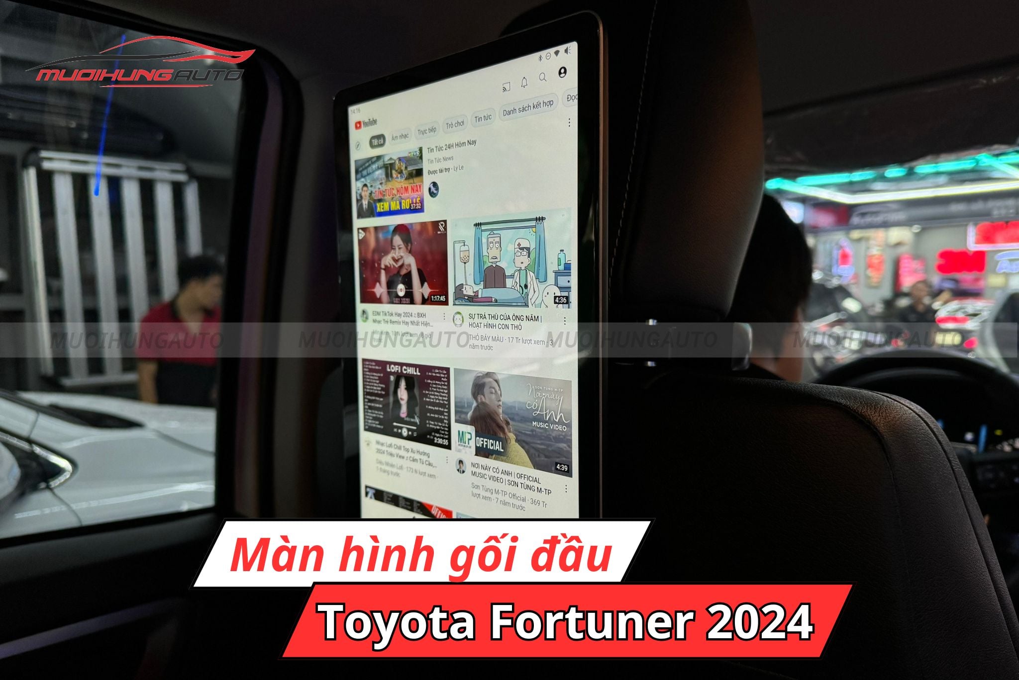 Màn hình gối đầu cho xe Toyota Fortuner 2024