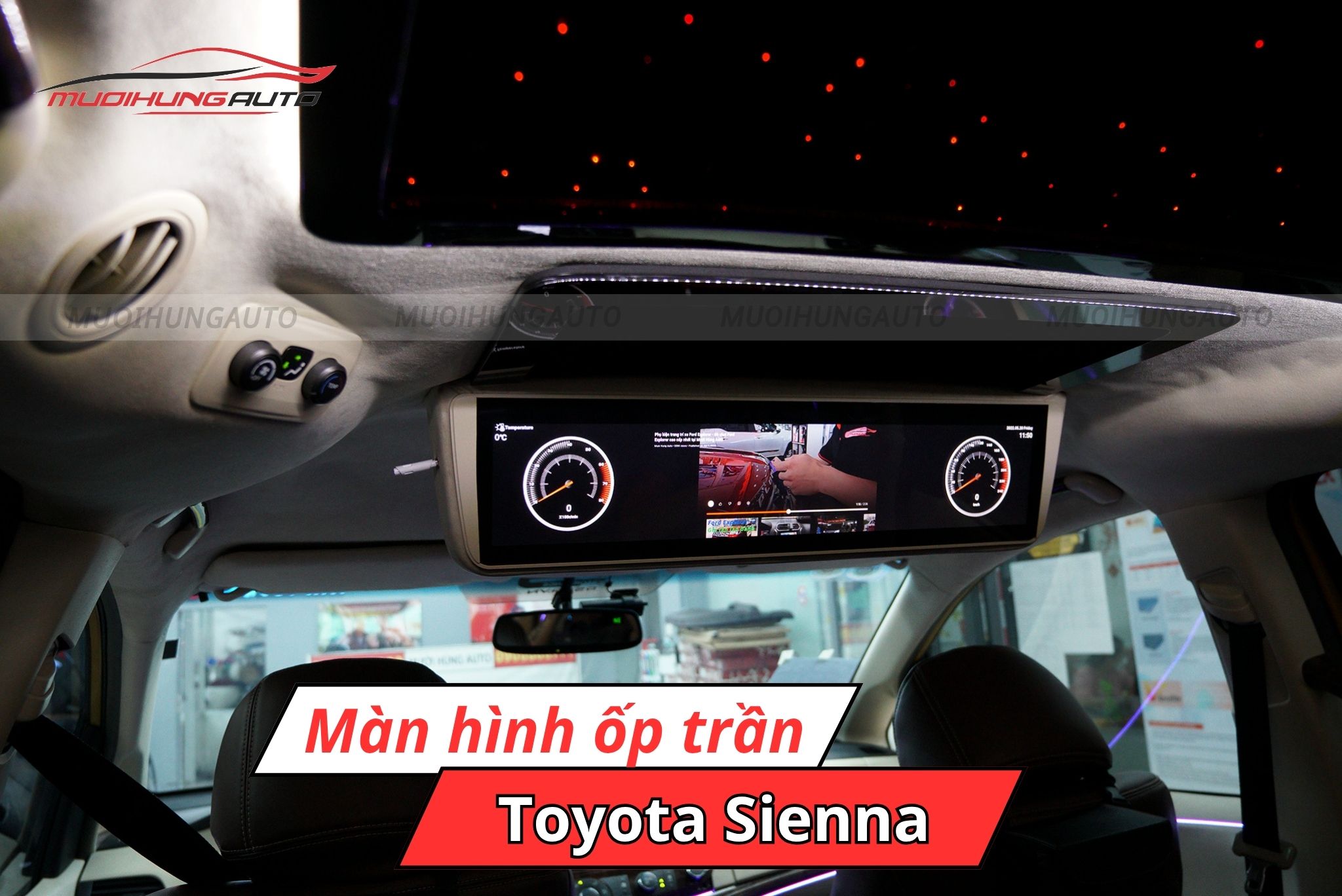 Màn hình ốp trần Toyota Sienna