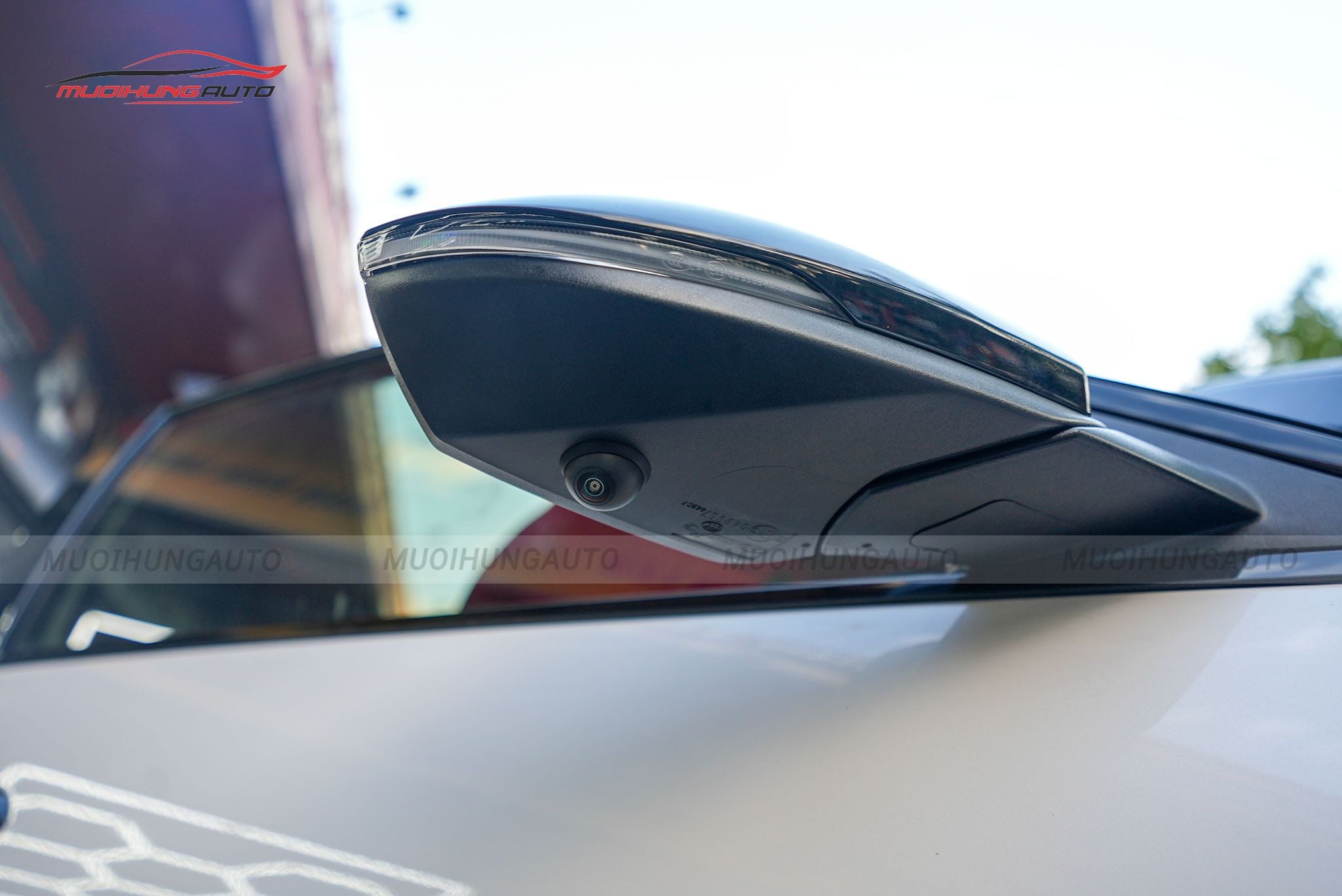 Mắt camera gương bên phải camera 360 độ ô tô Hyundai Elantra 2023