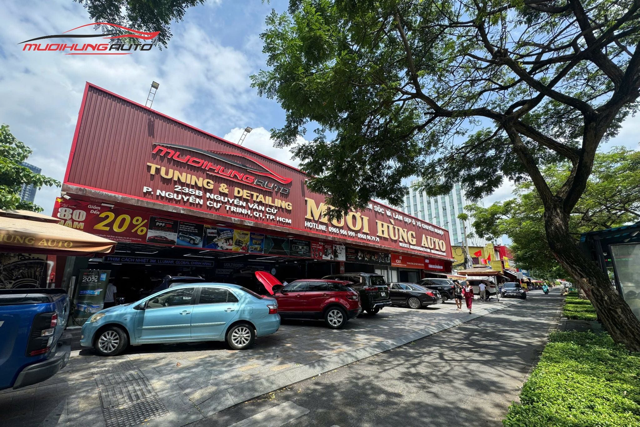 Mười Hùng Auto - Địa chỉ bọc trần 5D 6D ô tô Mazda CX5 uy tín