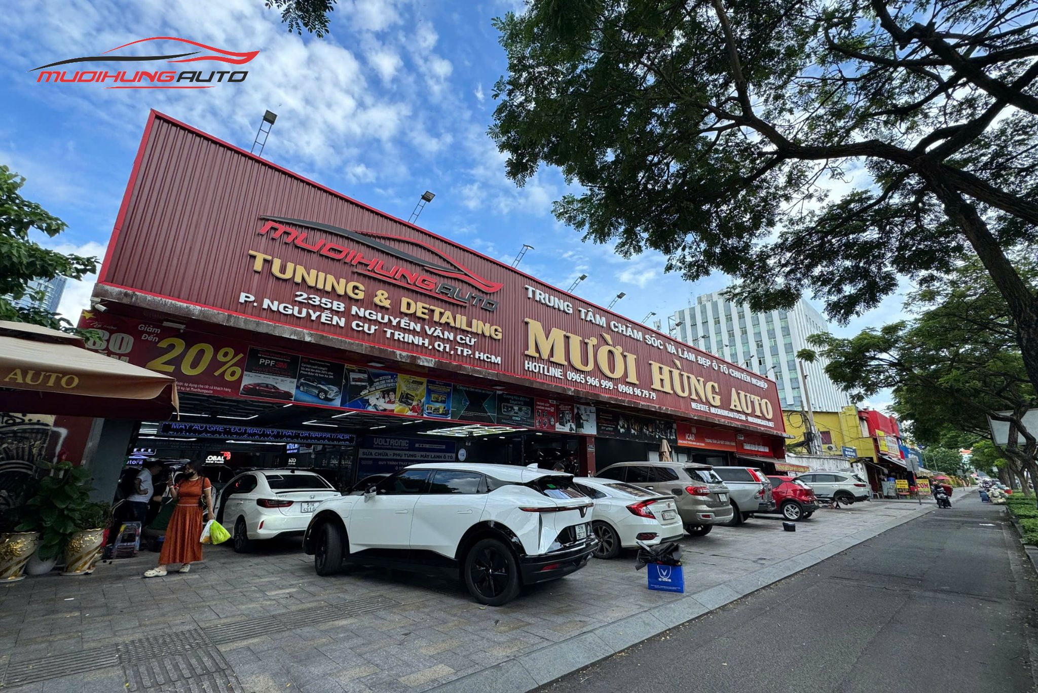 Mười Hùng Auto - Địa chỉ bọc trần da lộn ô tô Peugeot 3008 2015 uy tín