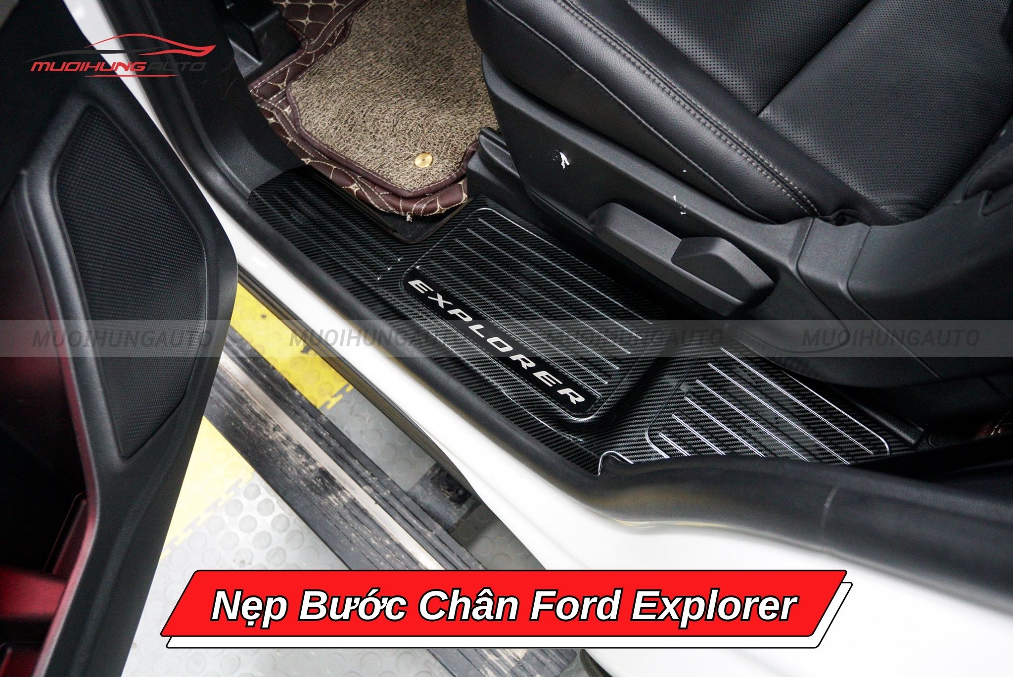 Nẹp bậc lên xuống Ford Explorer