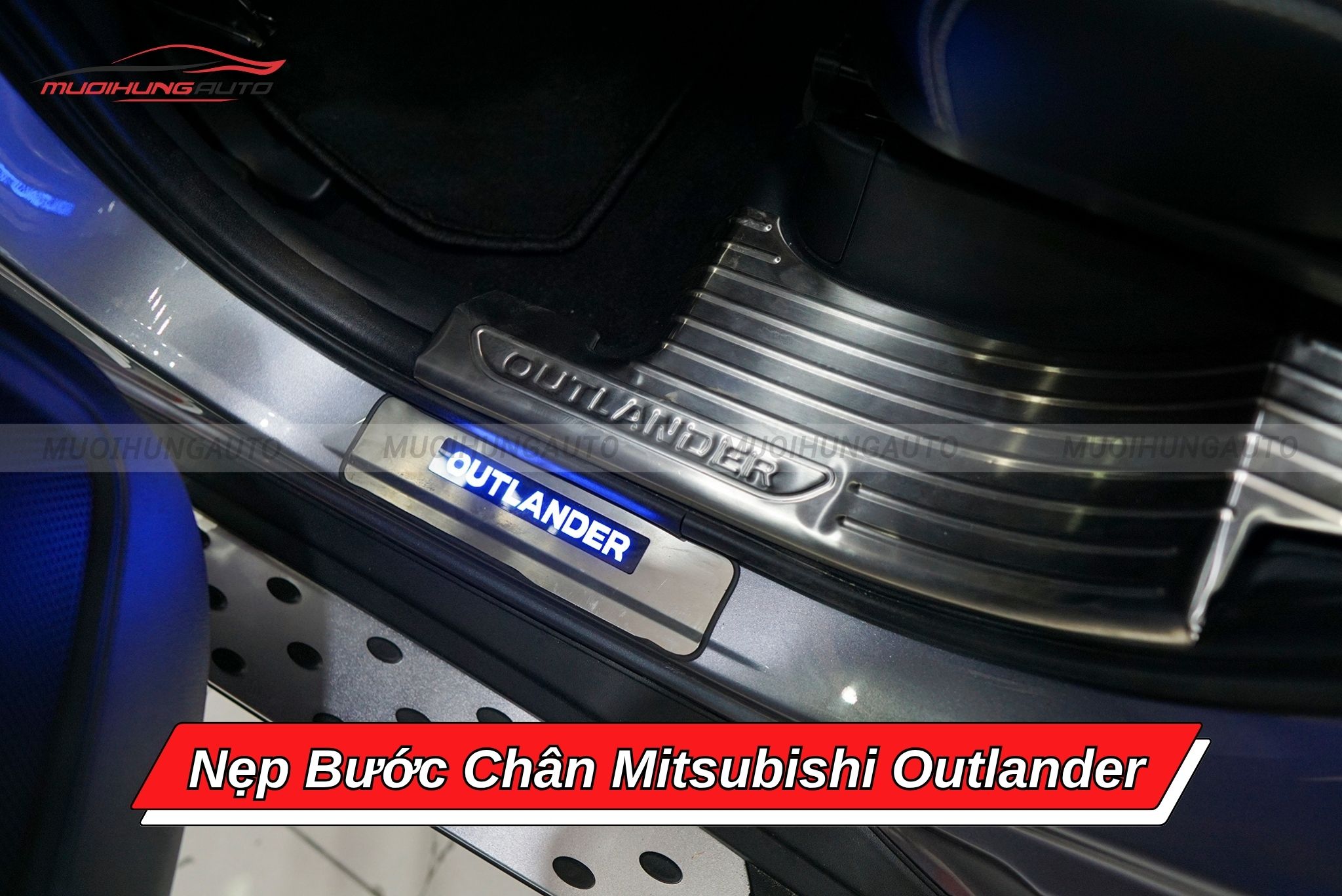 Nẹp bậc lên xuống Mitsubishi Outlander
