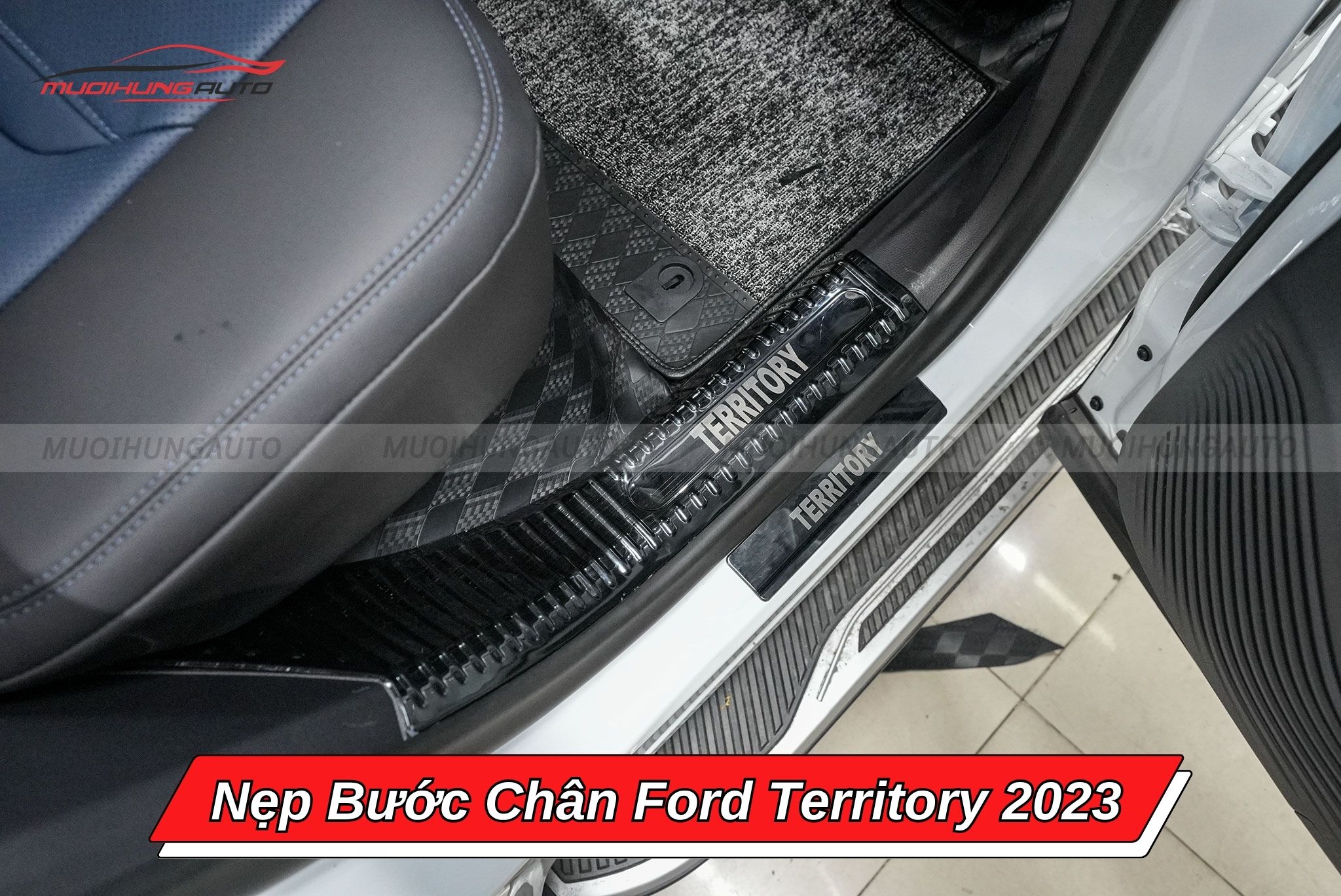 Nẹp bậc lên xuống ô tô Ford Territory 2023