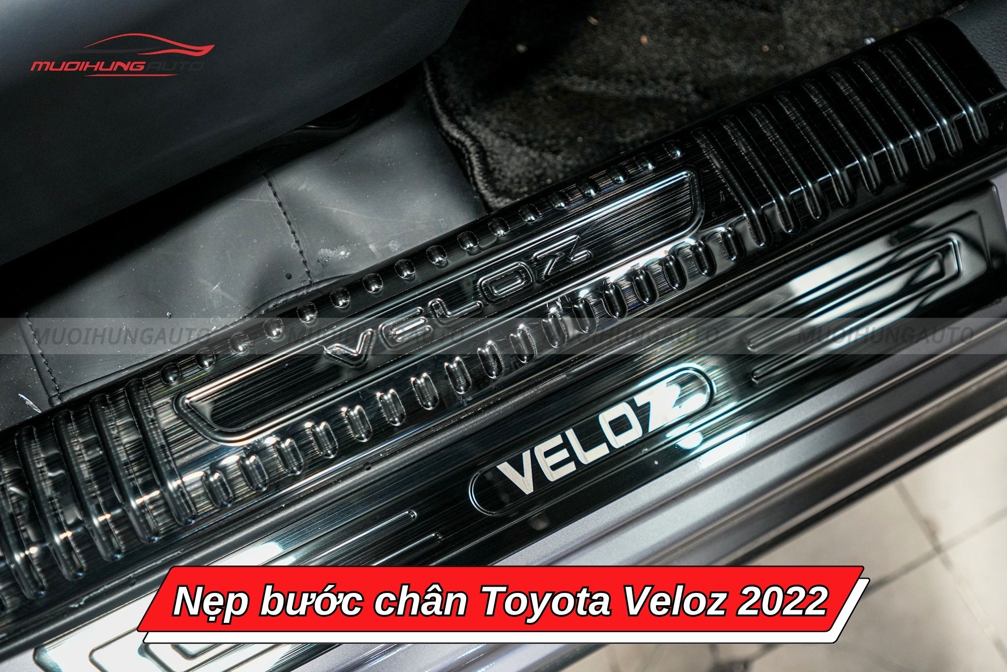 Nẹp bậc lên xuống ô tô Toyota Veloz 2022