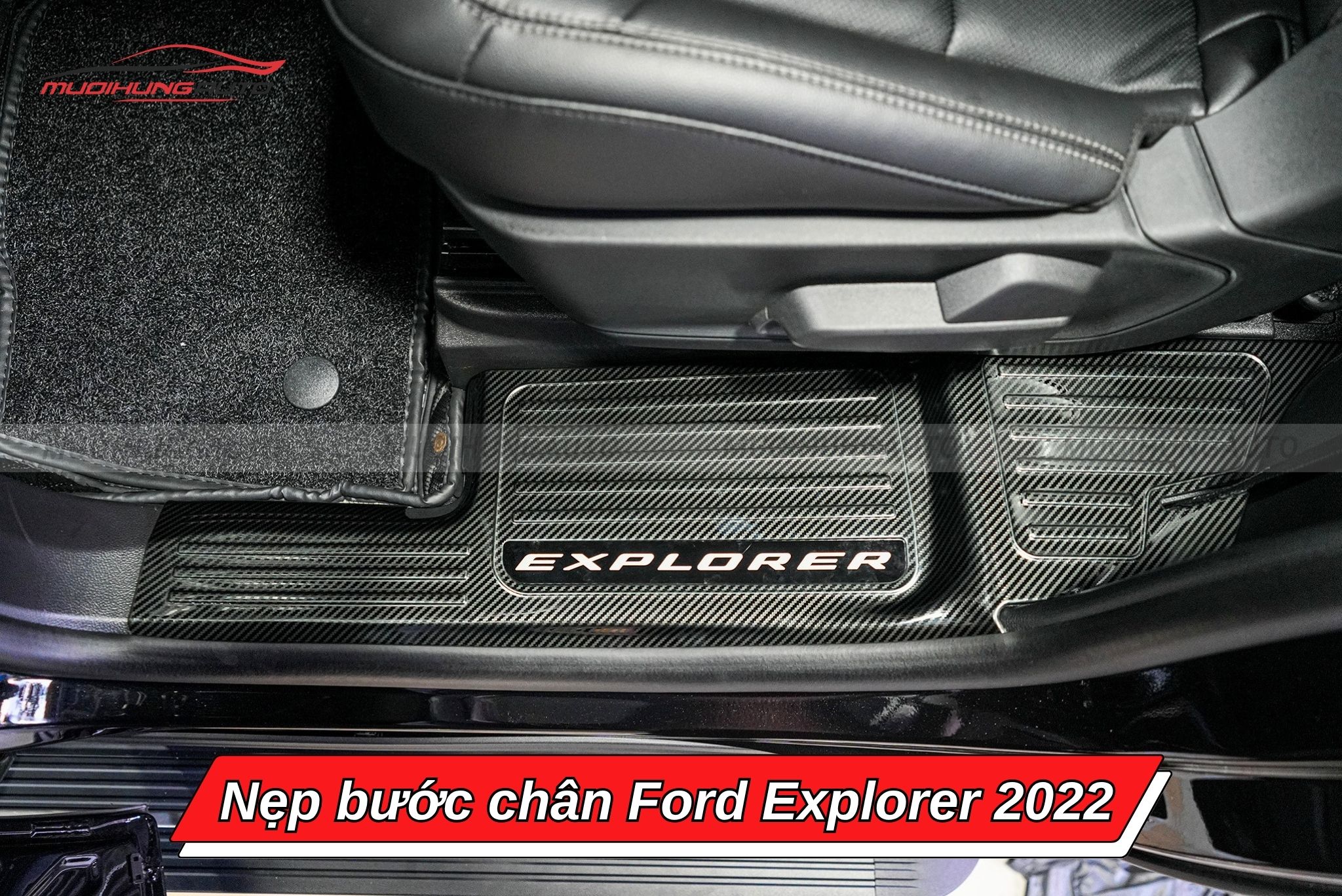 Nẹp bậc lên xuống xe ô tô Ford Explorer 2022