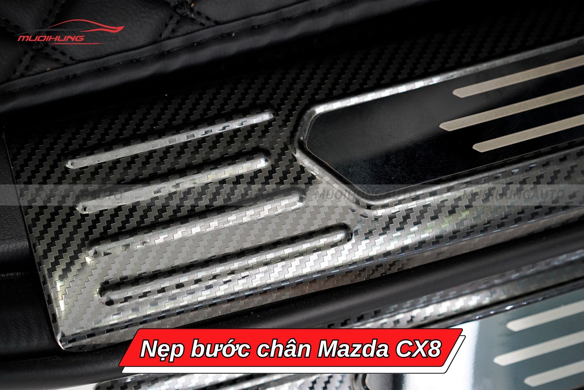 Nẹp bậc lên xuống xe ô tô Mazda CX8