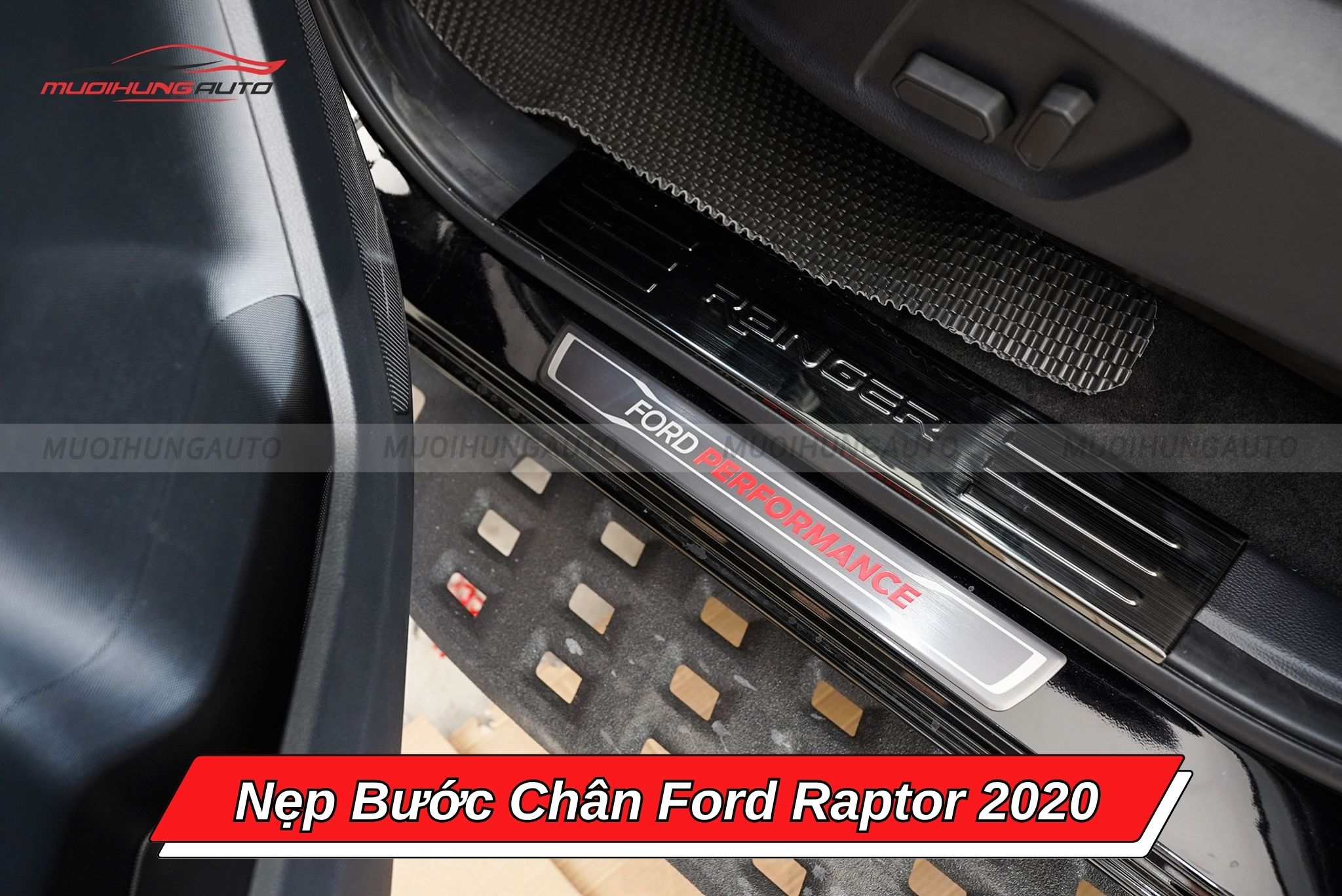 Nẹp bước chân Ford Raptor 2020