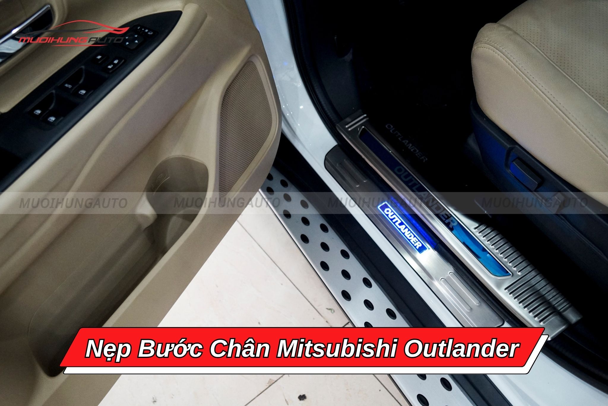 Nẹp bước chân Mitsubishi Outlander