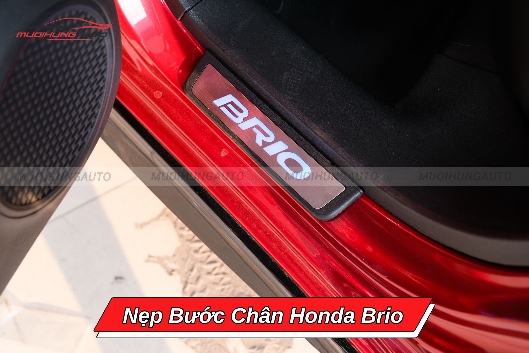 Nẹp bước chân ô tô Honda Brio