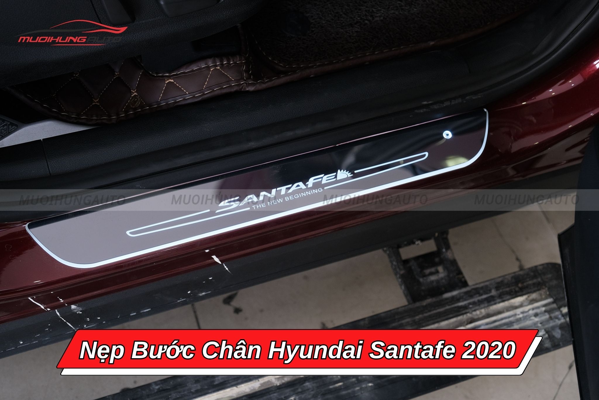 Nẹp bước chân ô tô Hyundai Santafe 2020