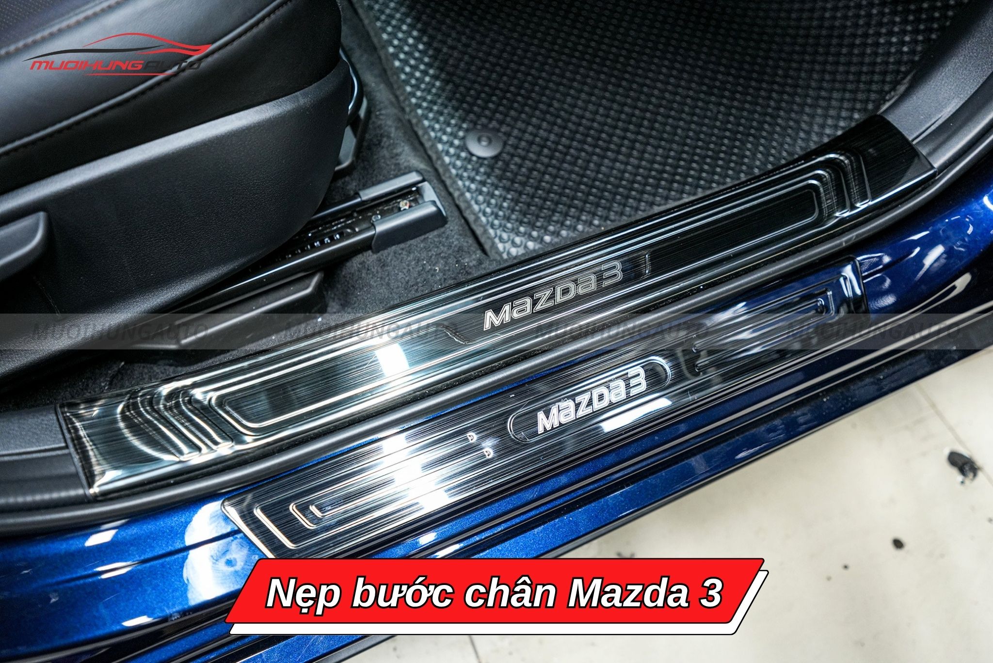 Nẹp bước chân ô tô Mazda 3