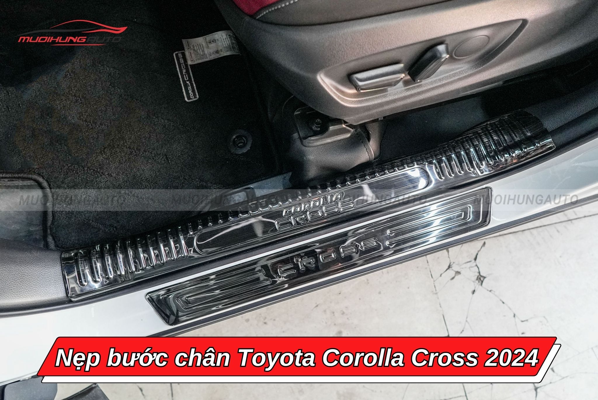 Nẹp bước chân ô tô Toyota Corolla Cross 2024