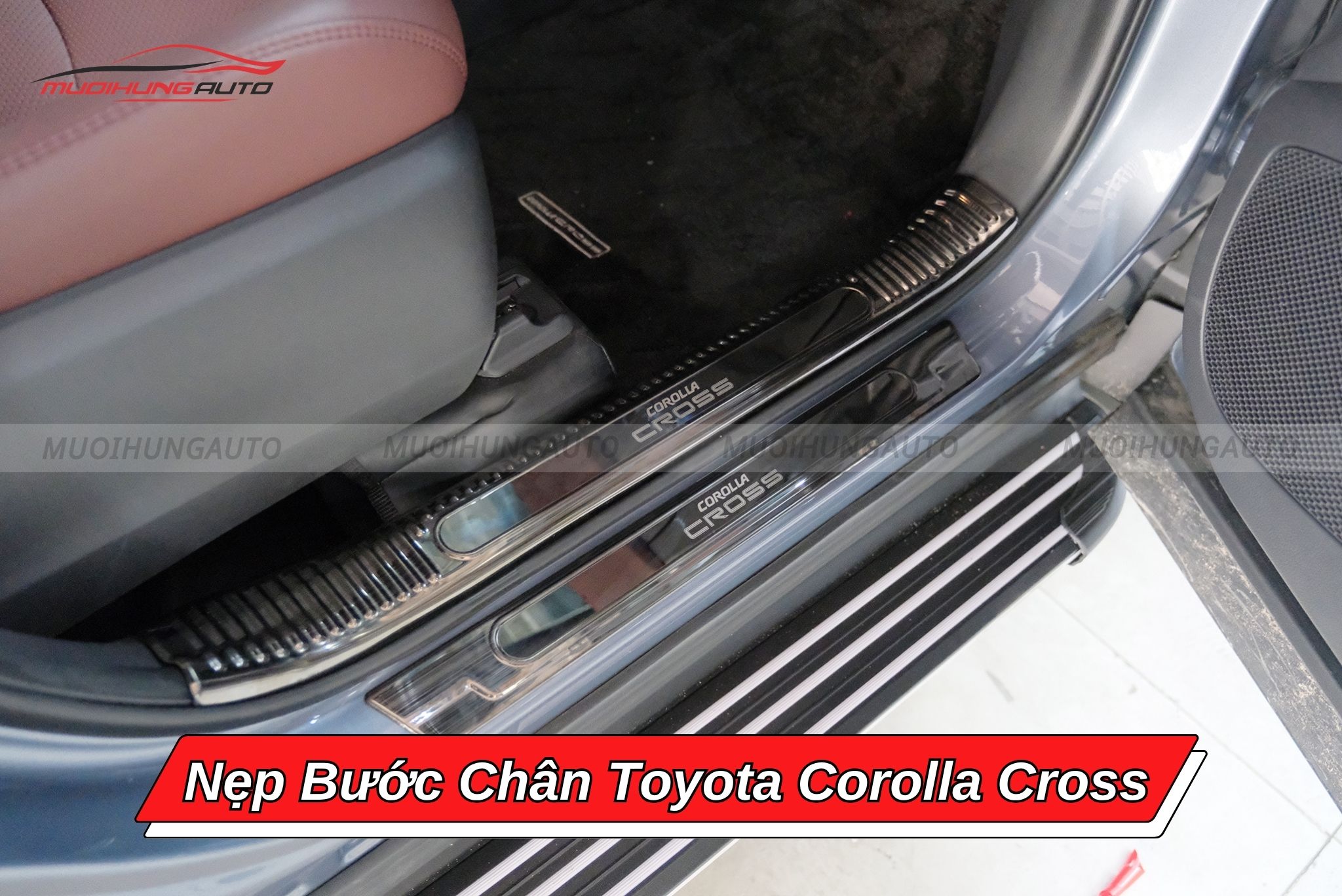 Nẹp bước chân ô tô Toyota Corolla Cross