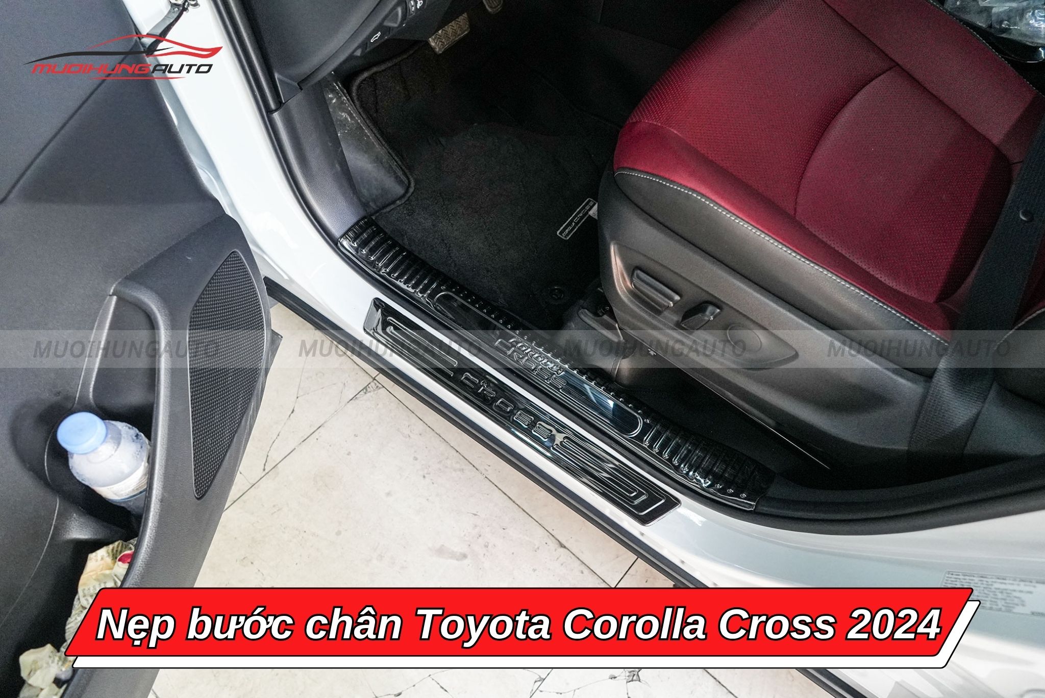 Nẹp bước chân Toyota Corolla Cross 2024