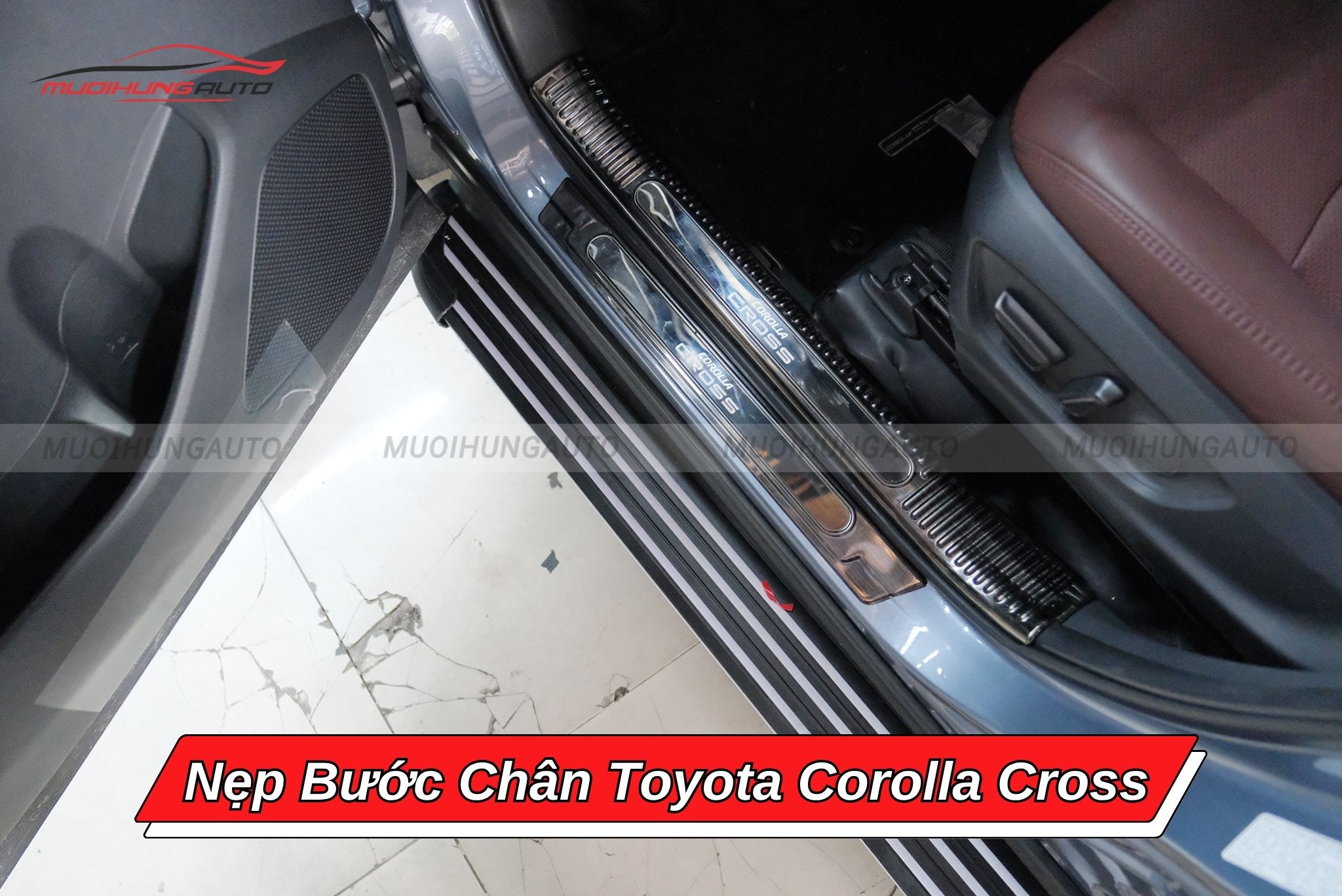 Nẹp bước chân Toyota Corolla Cross