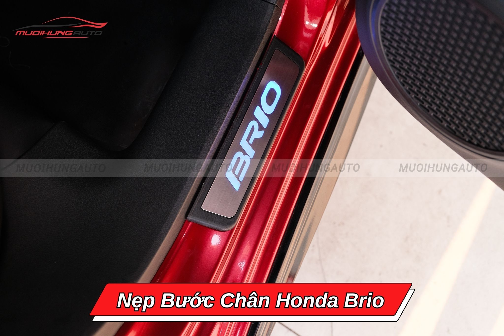 Nẹp bước chân xe ô tô Honda Brio