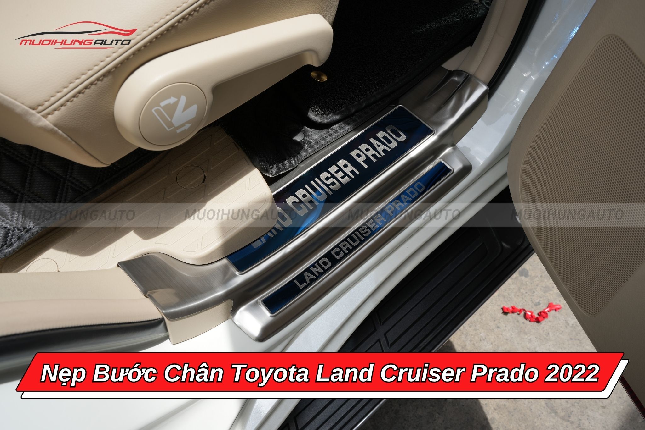 Nẹp bước chân xe ô tô Toyota Land Cruiser Prado 2022