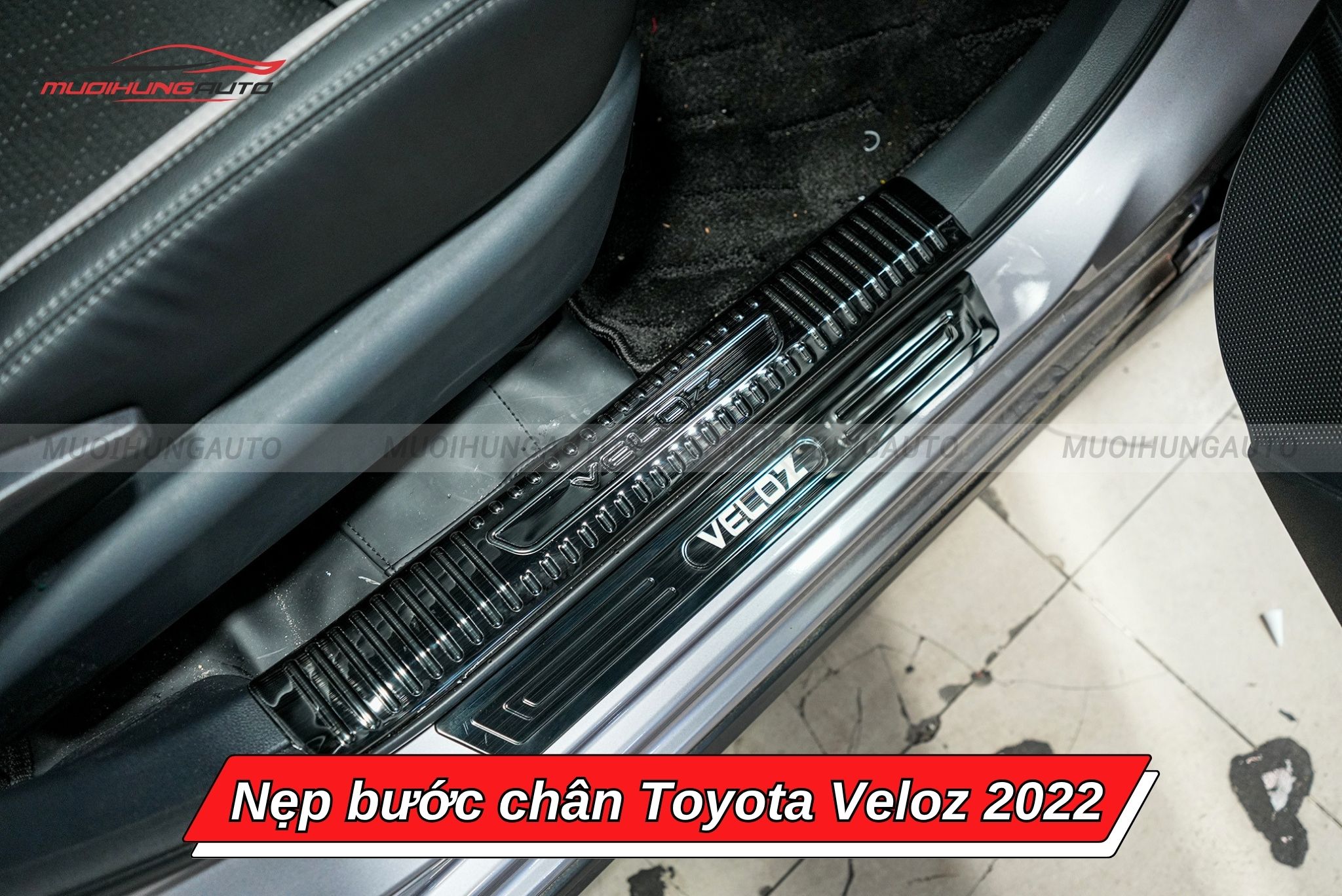 Nẹp bước chân xe ô tô Toyota Veloz 2022