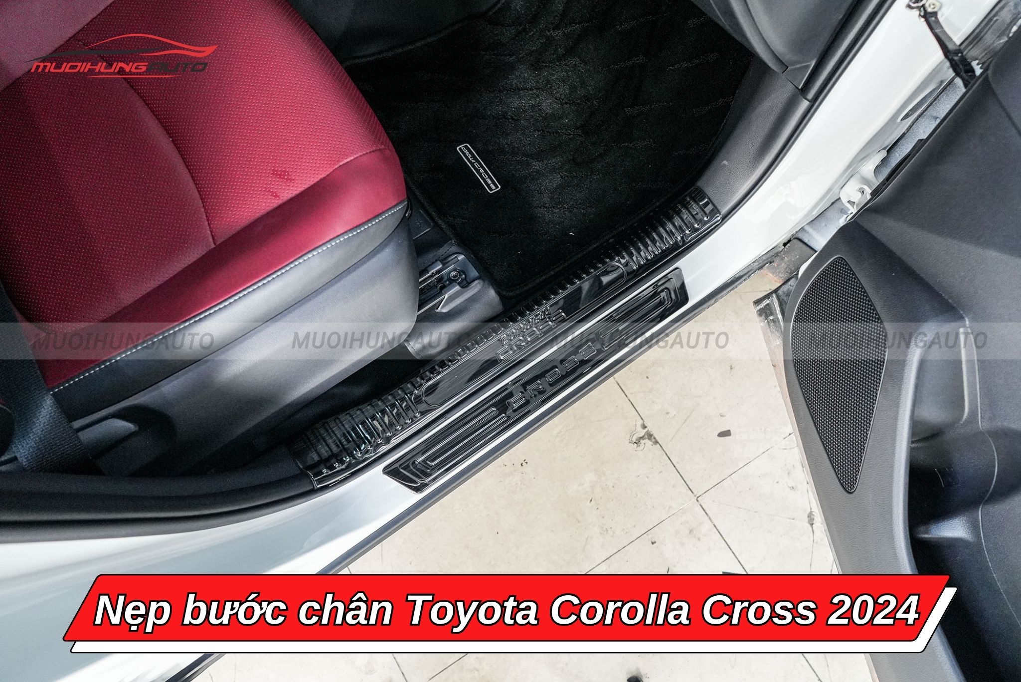 Nẹp bước chân xe Toyota Corolla Cross 2024