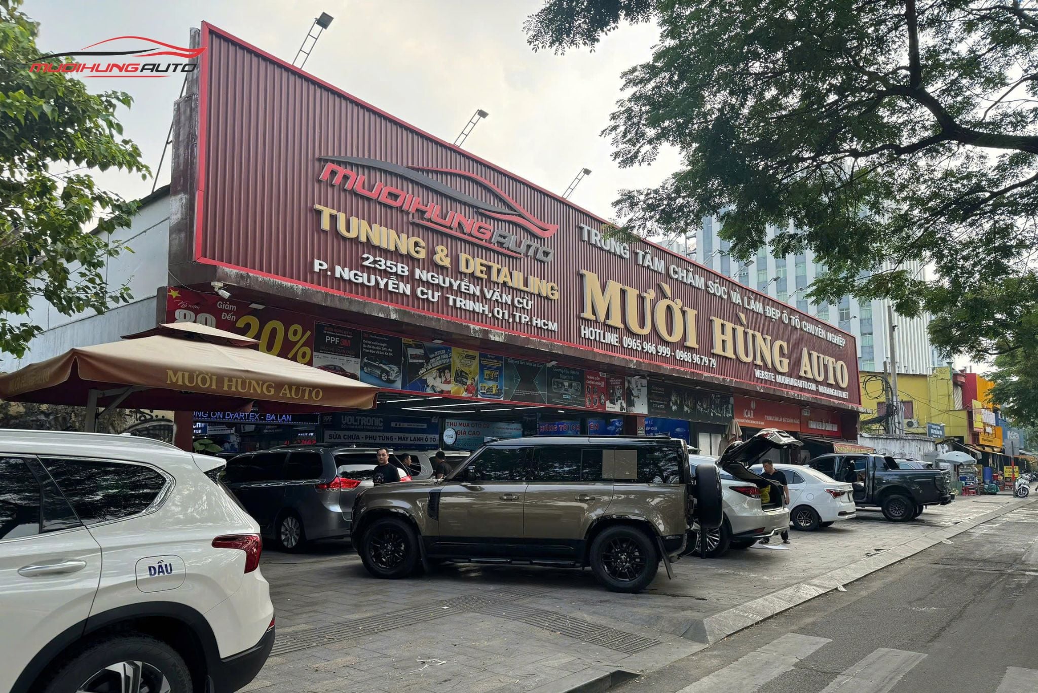 Mười Hùng Auto - Địa chỉ độ lip pô Mercedes nguyên khối cho Toyota Venza uy tín