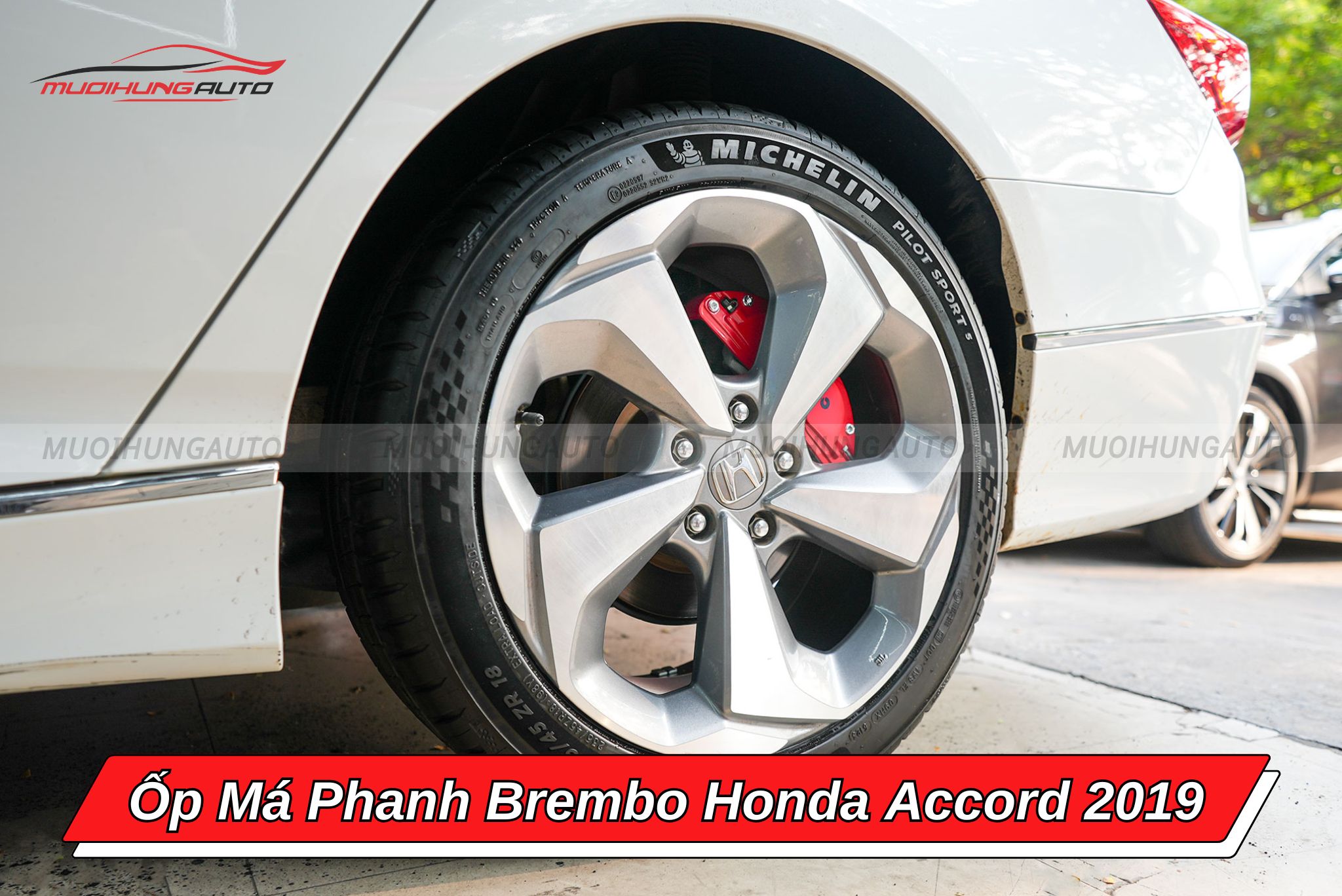 Ốp chân phanh Brembo Honda Accord 2019