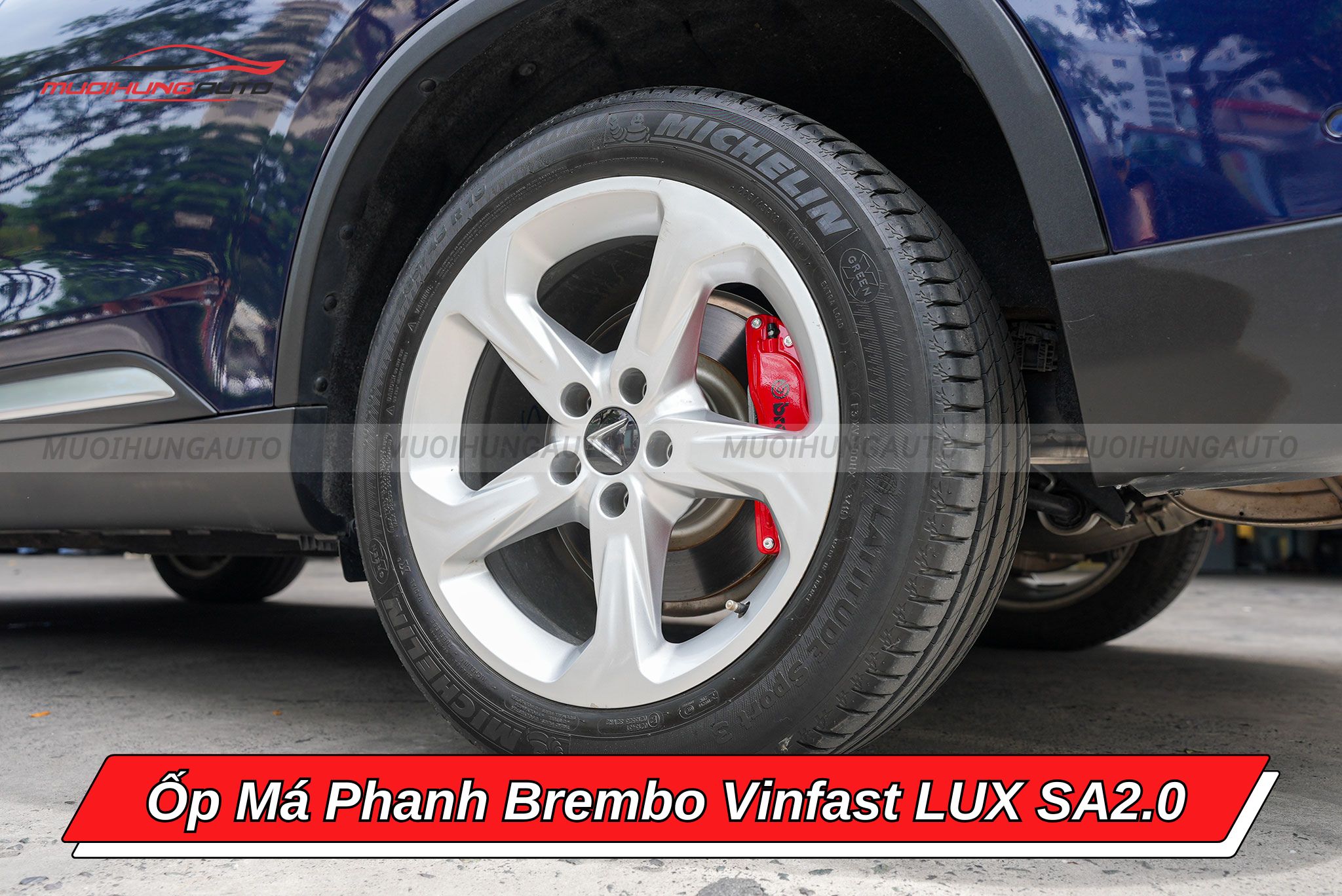 Ốp chân phanh Brembo ô tô Vinfast LUX SA2.0