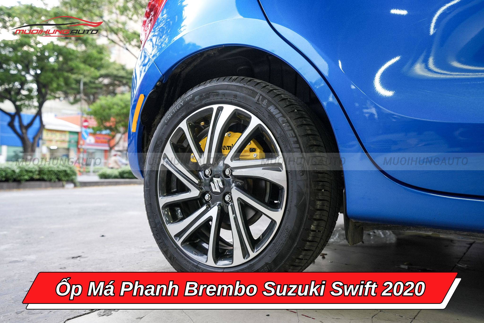Ốp chân phanh Brembo Suzuki Swift 2020