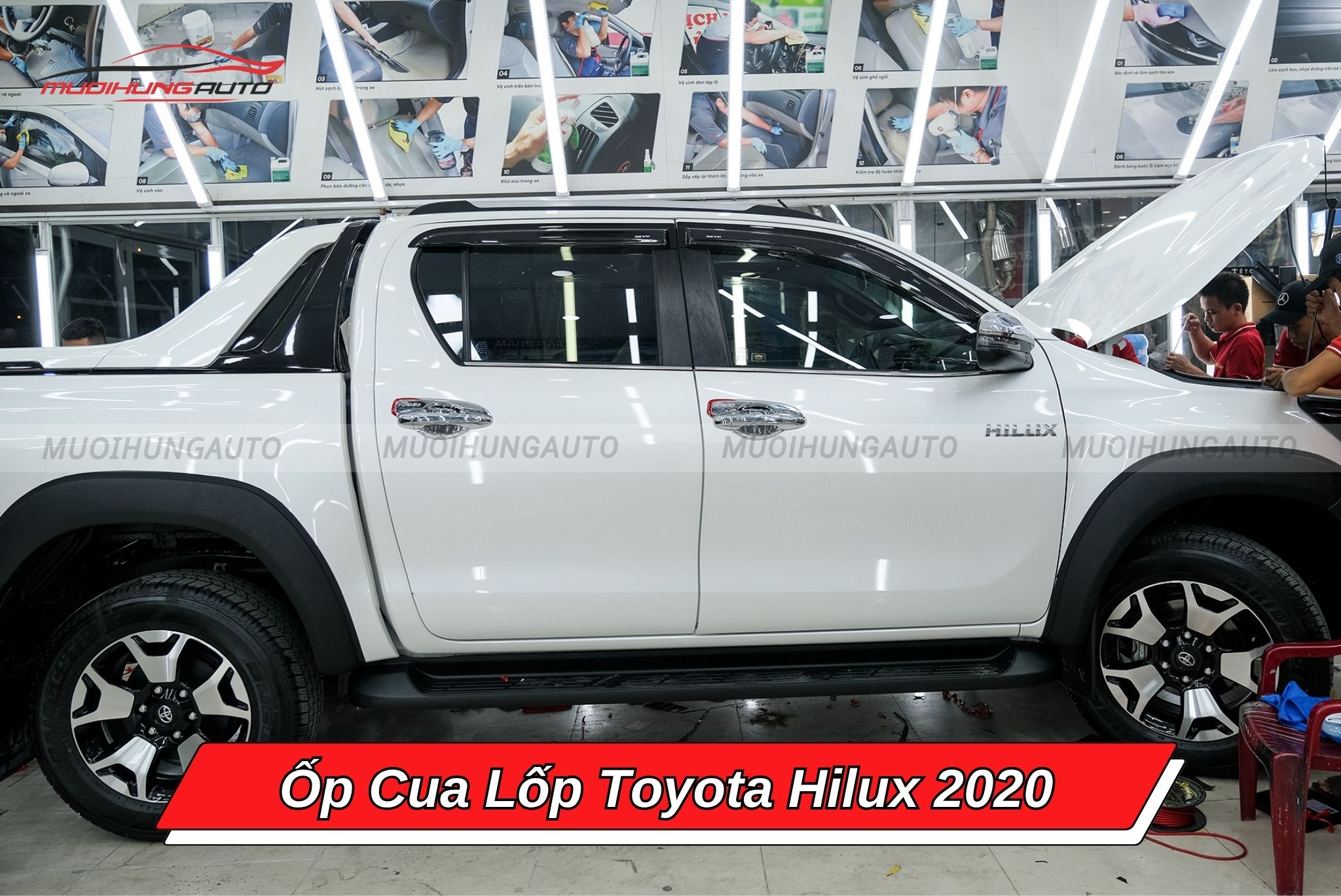 Ốp cua lốp xe ô tô Toyota Hilux 2020